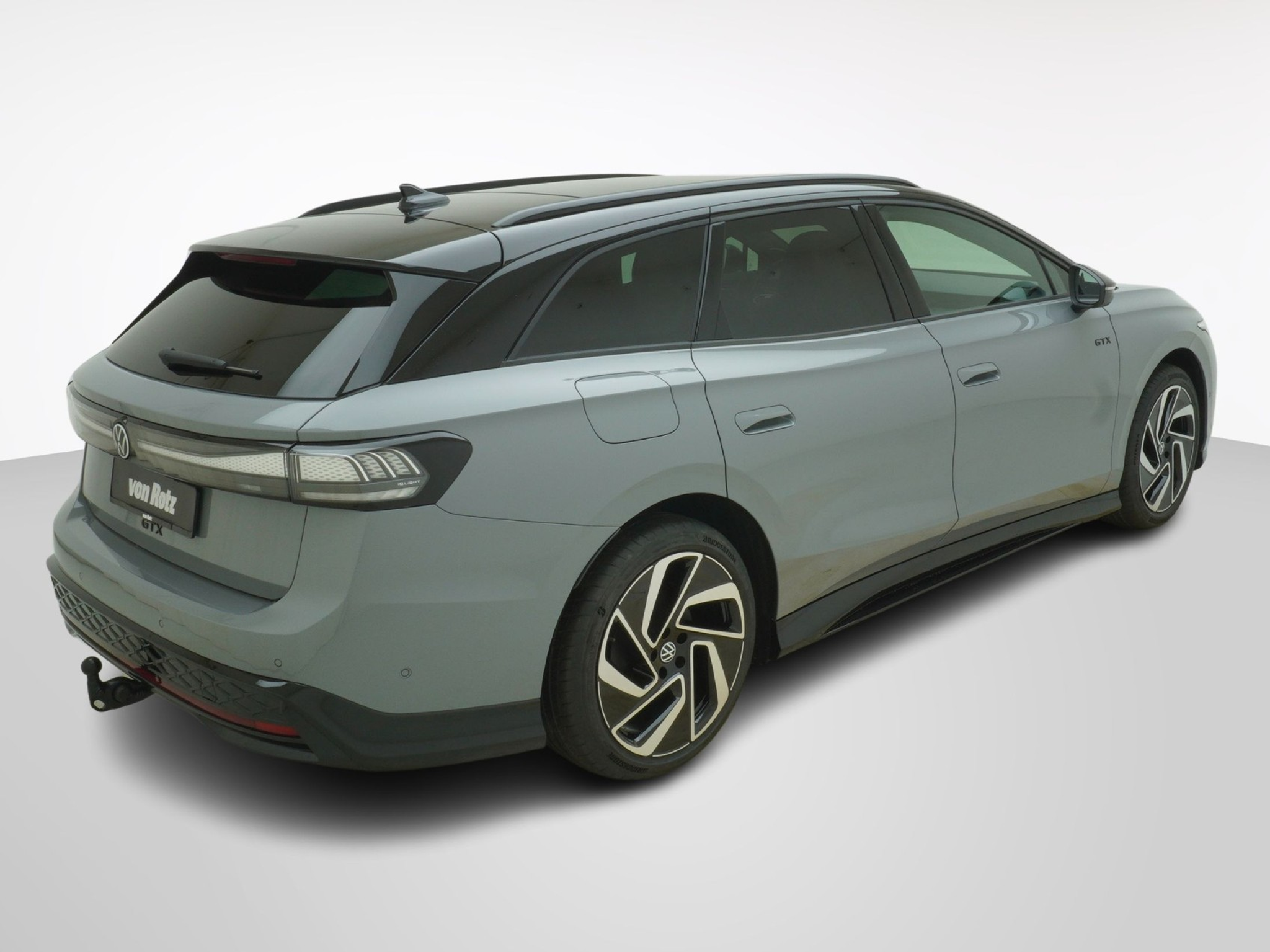 listing desktop thumbnail image 4