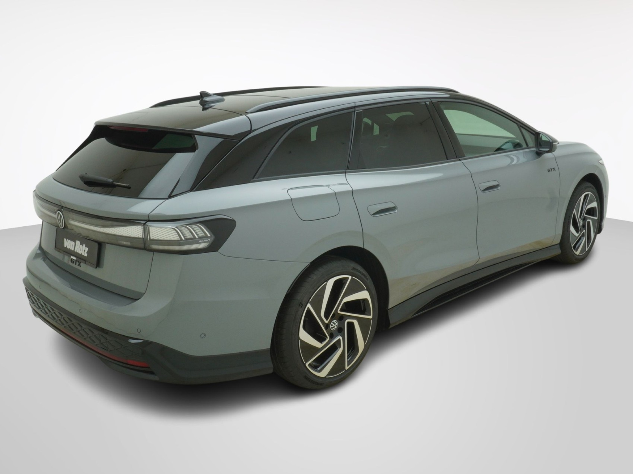 listing desktop thumbnail image 5