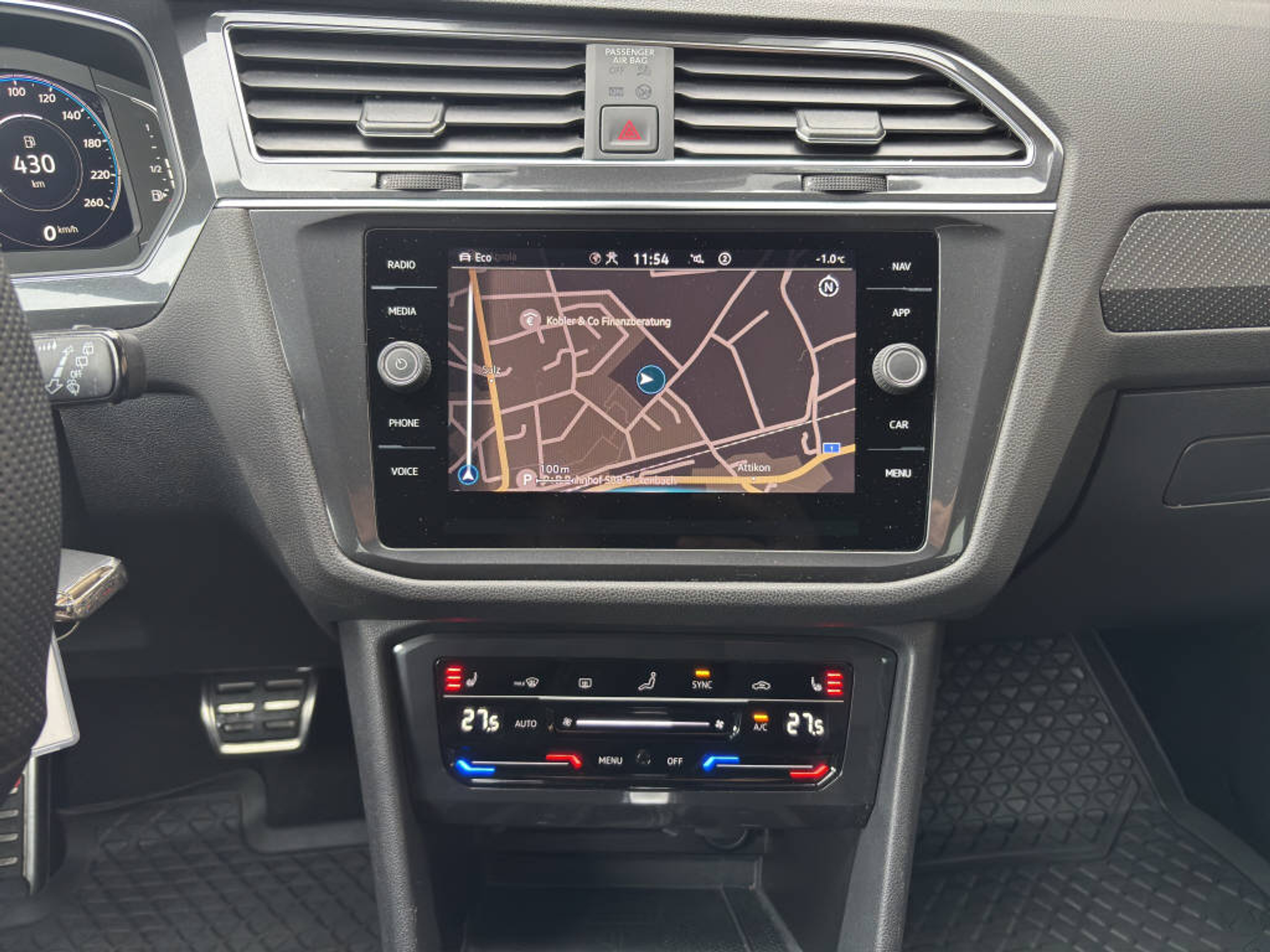 listing desktop thumbnail image 9