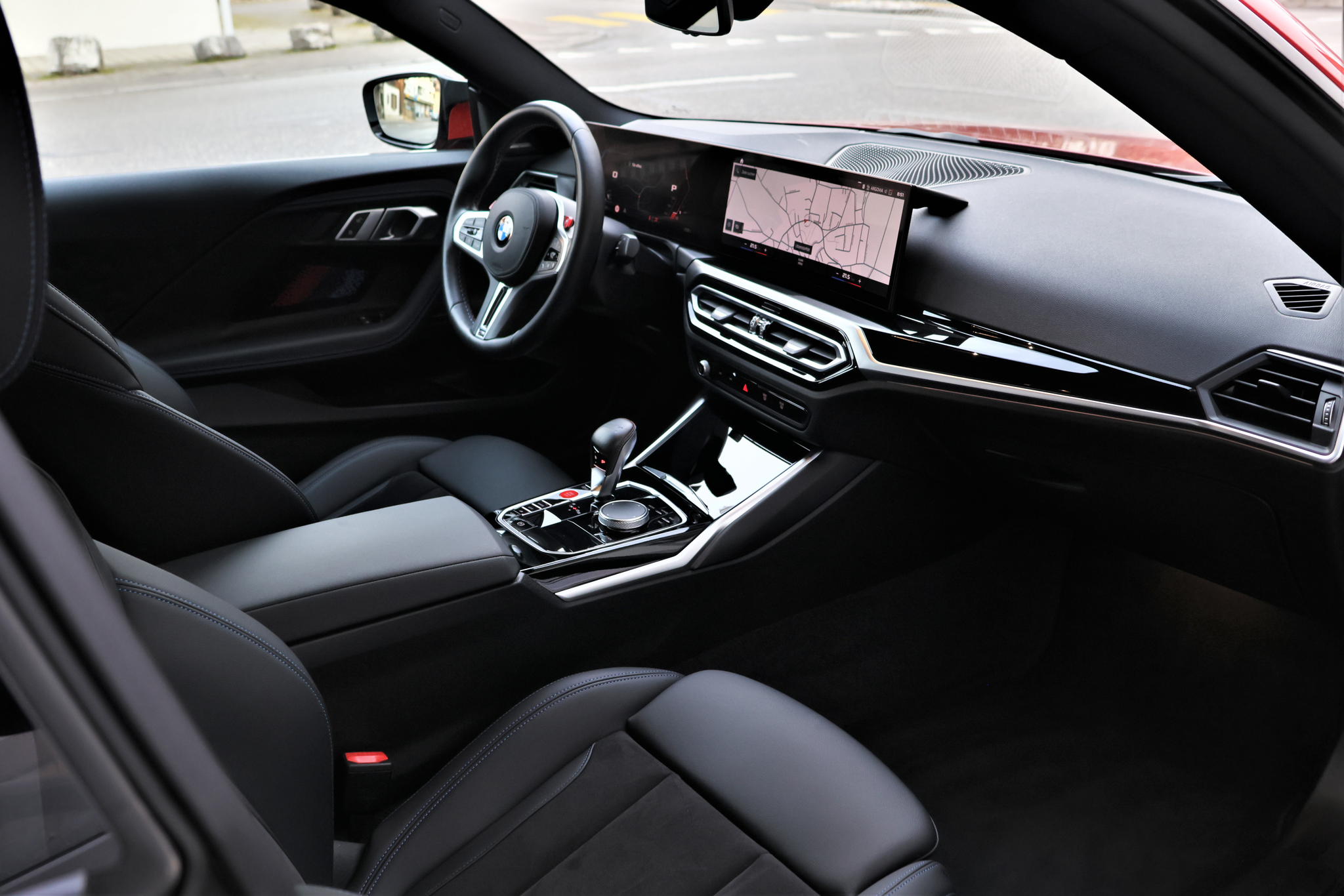 listing desktop thumbnail image 19