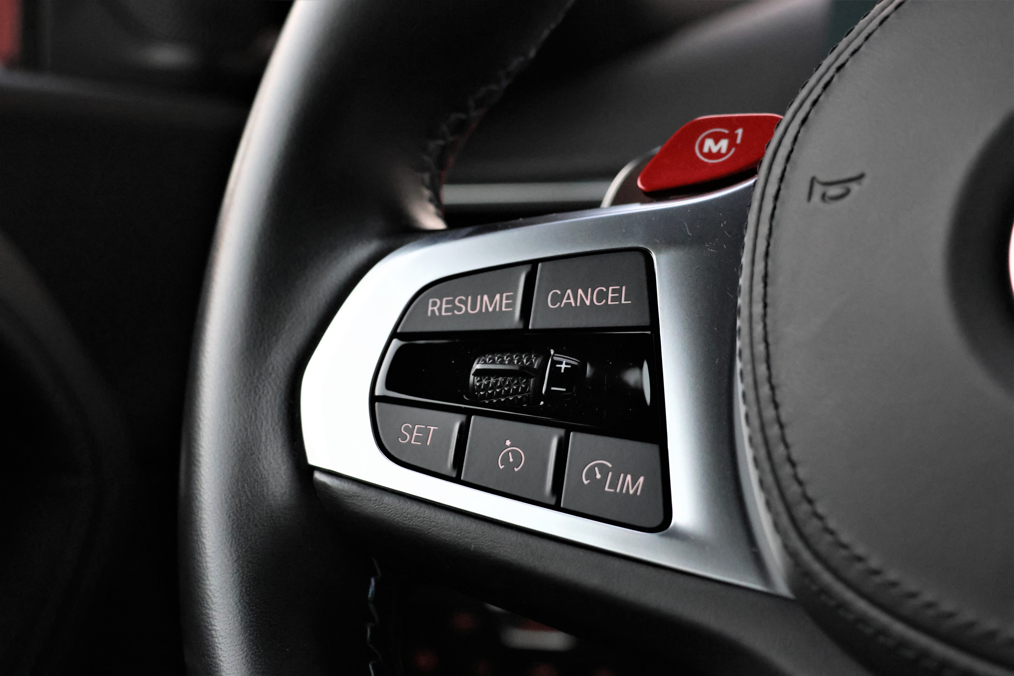 listing desktop thumbnail image 16