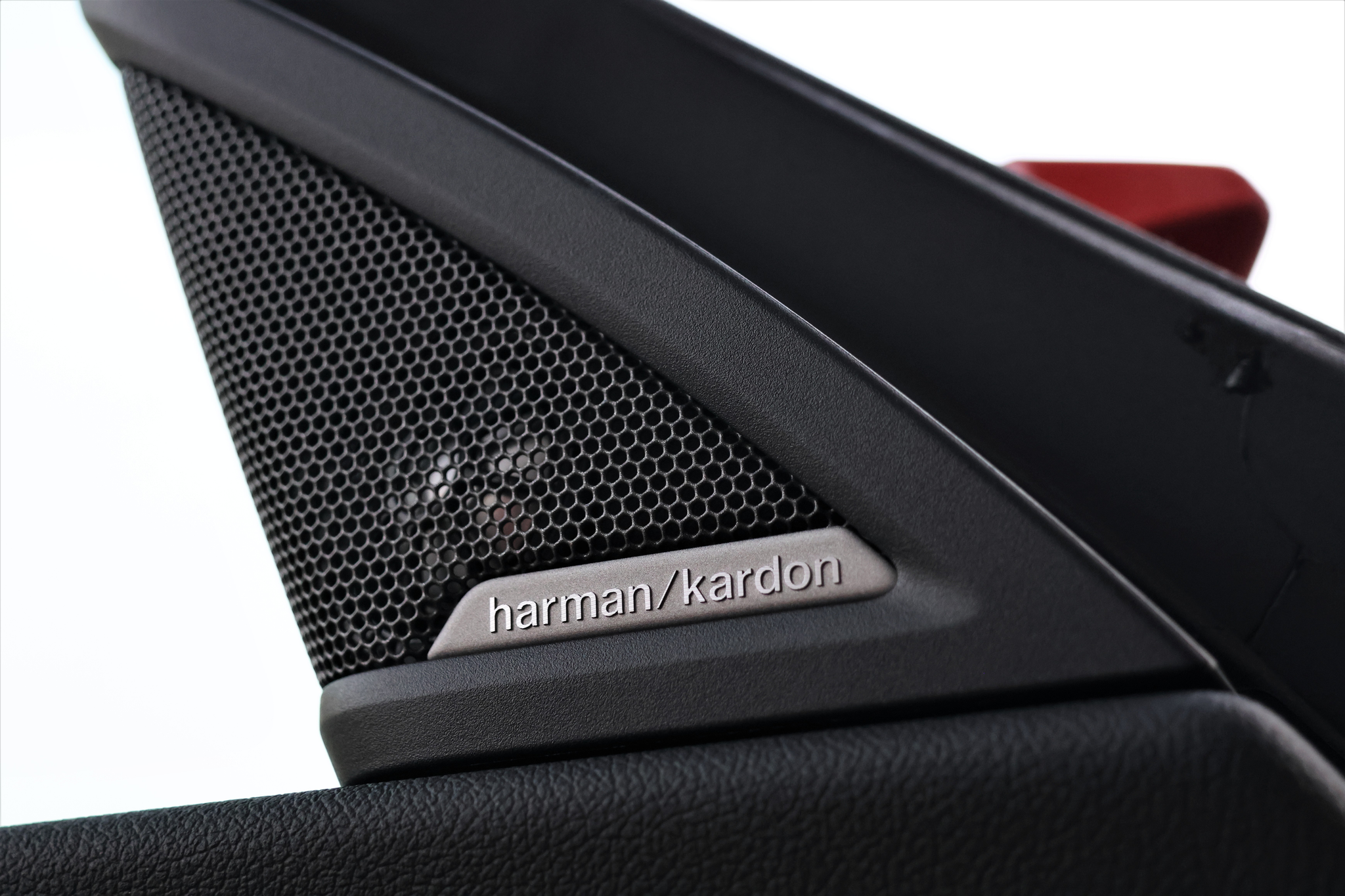 listing desktop thumbnail image 21