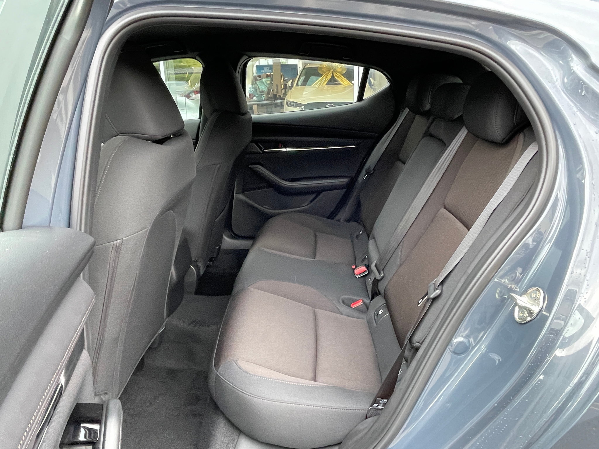 listing desktop thumbnail image 8