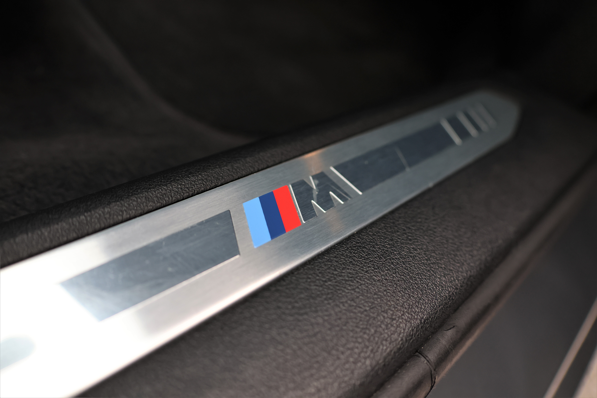 listing desktop thumbnail image 19