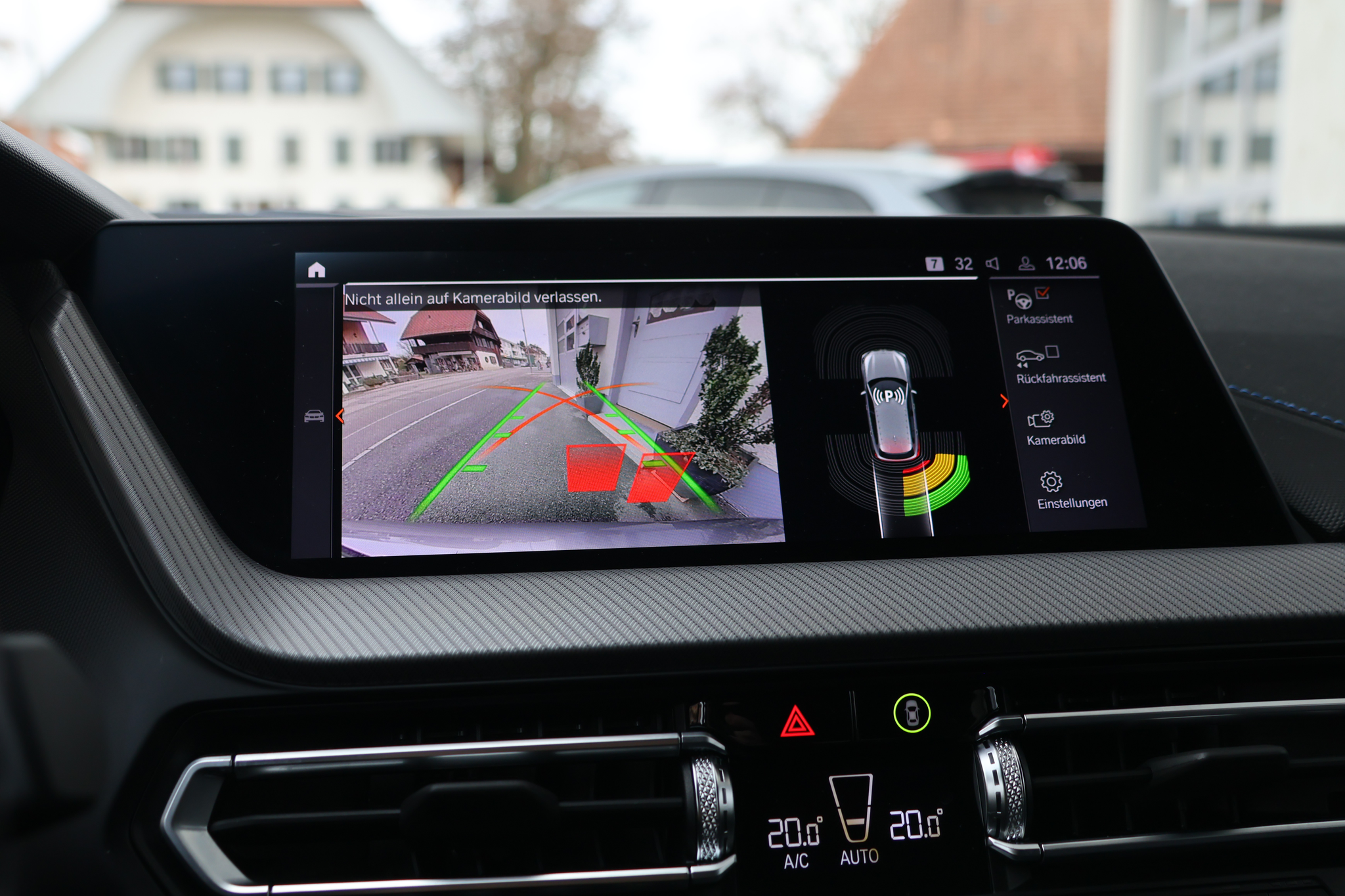 listing desktop thumbnail image 20