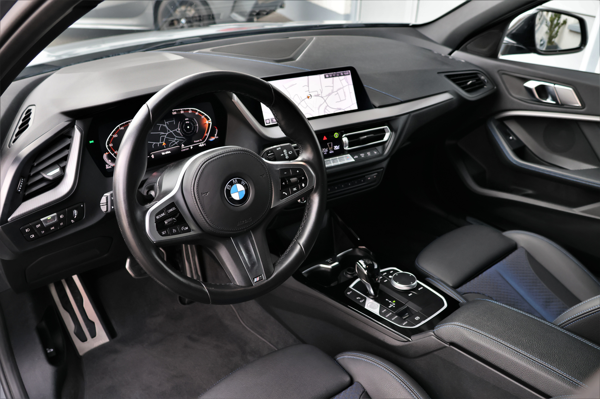 listing desktop thumbnail image 9