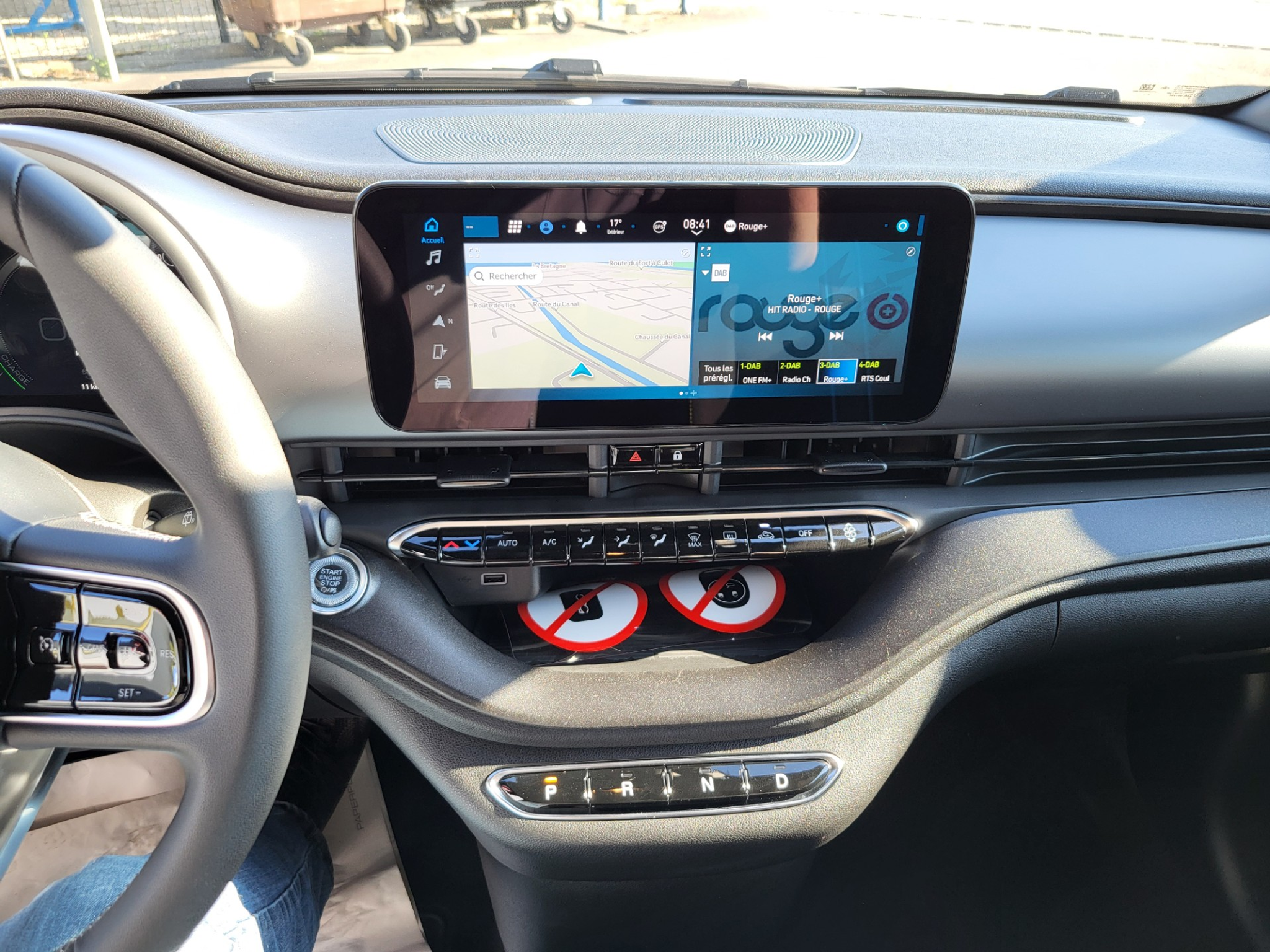 listing desktop thumbnail image 10