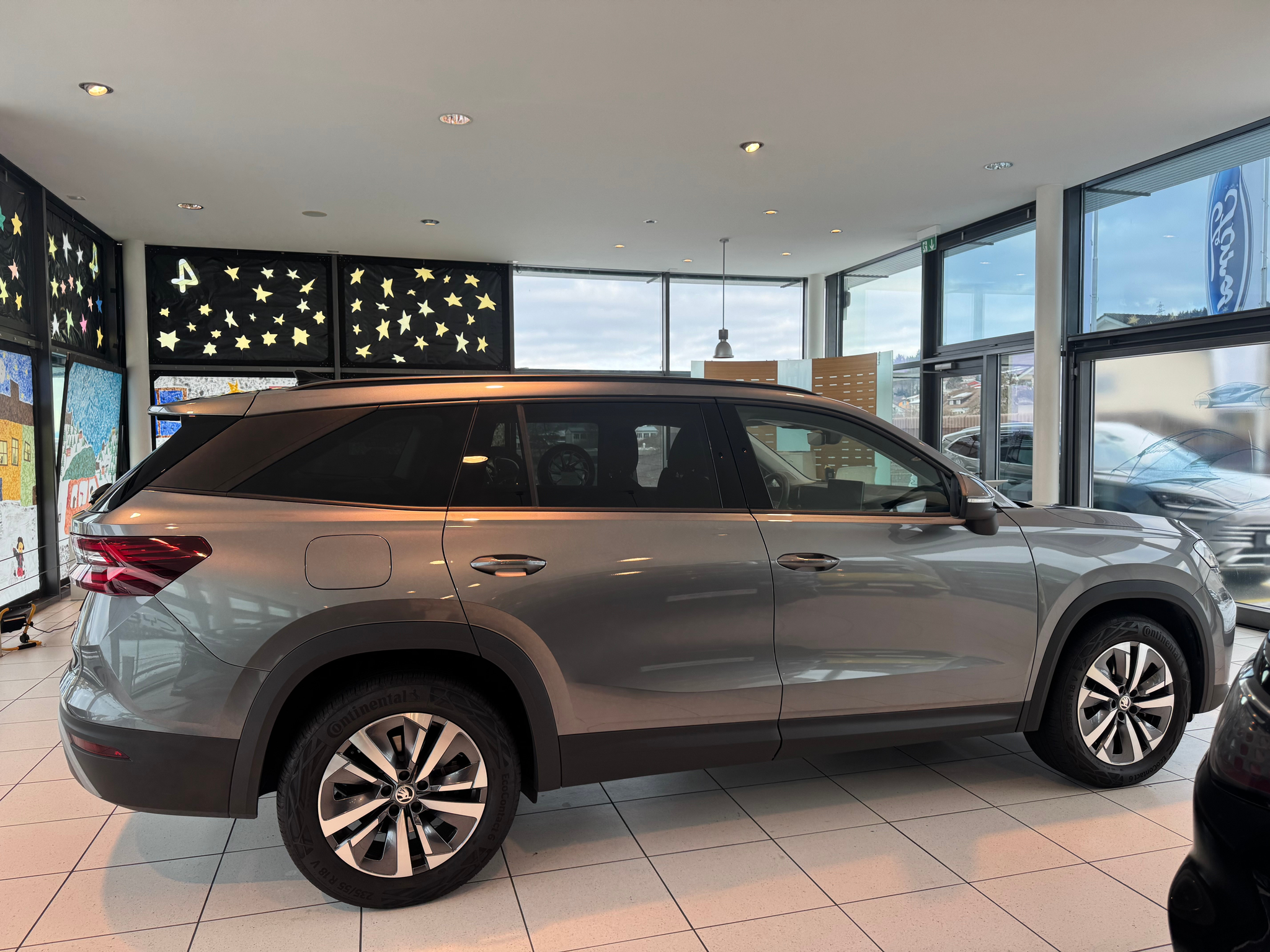 listing desktop thumbnail image 6