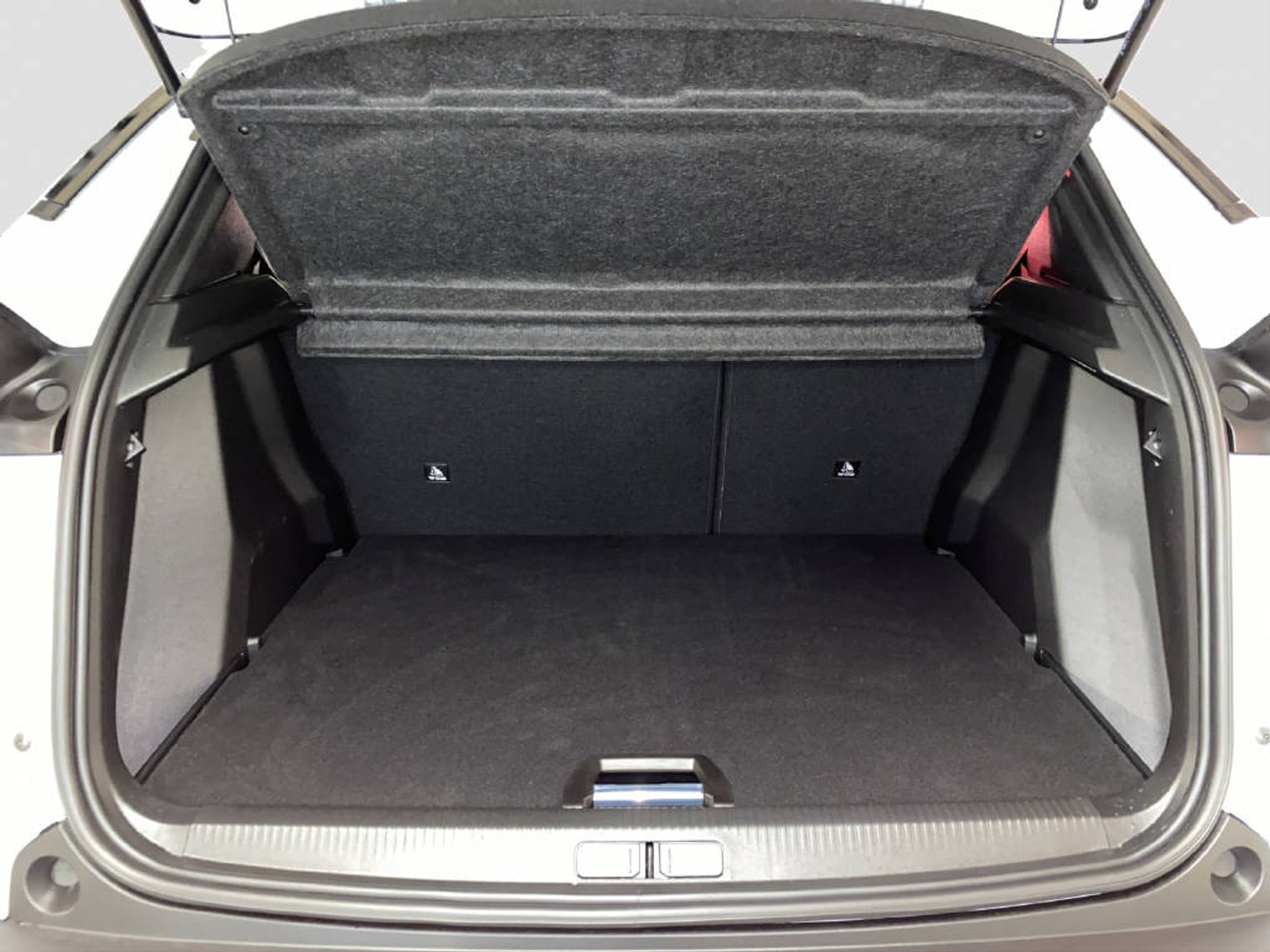 listing desktop thumbnail image 13