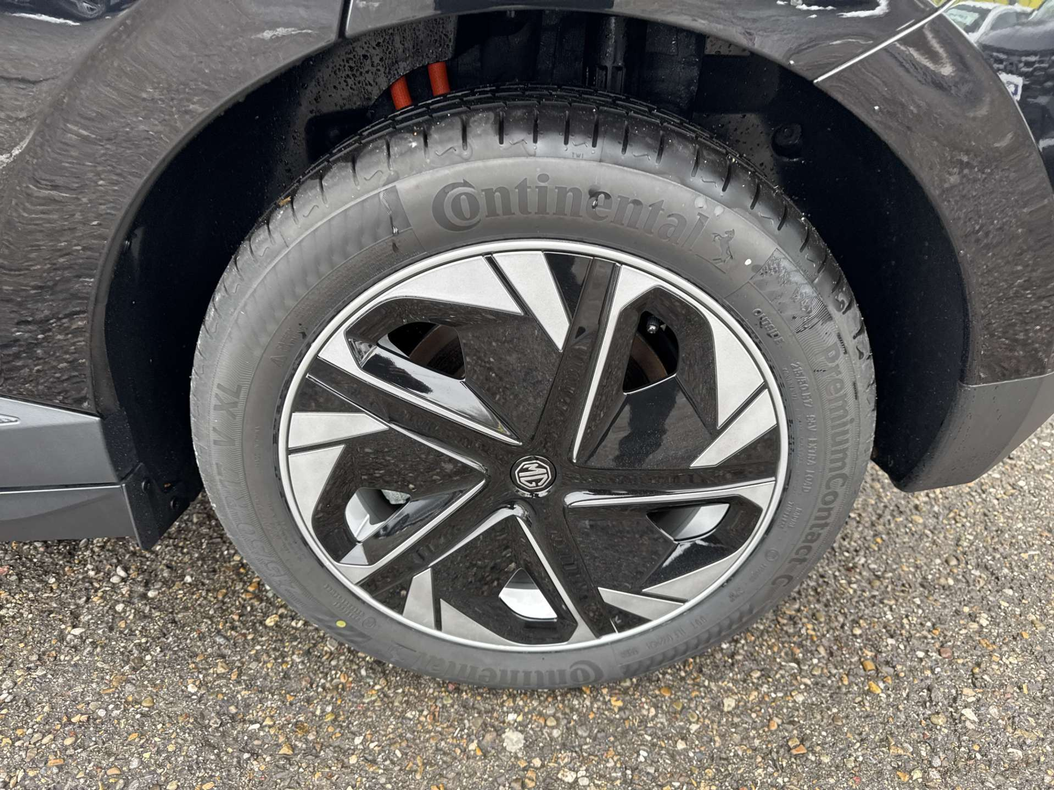 listing desktop thumbnail image 9