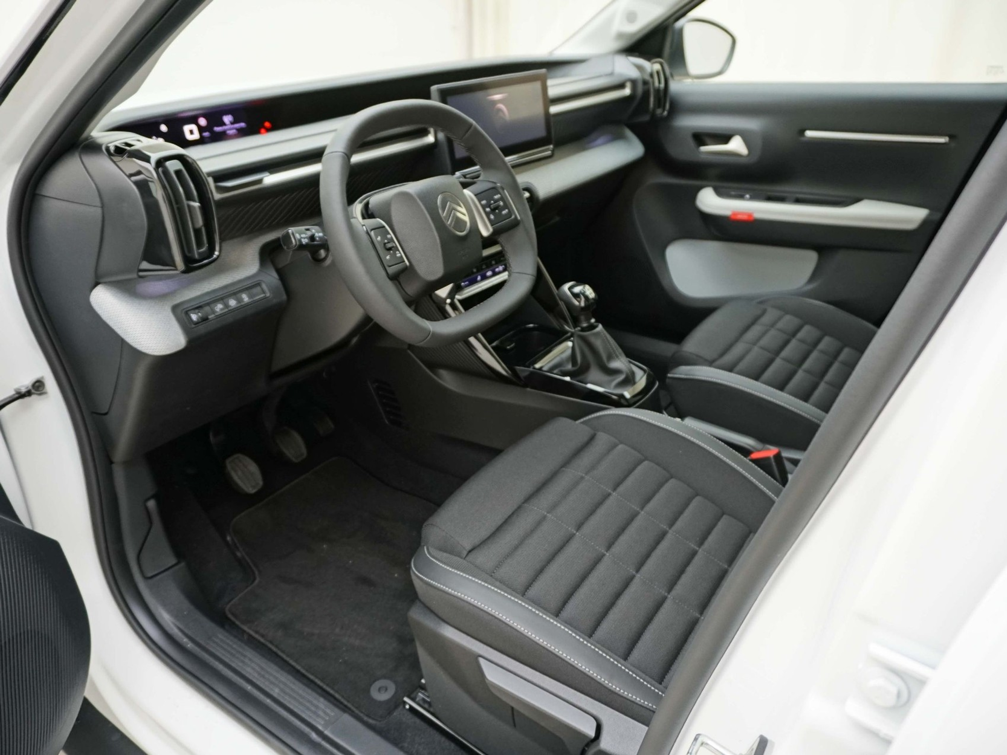 listing desktop thumbnail image 6