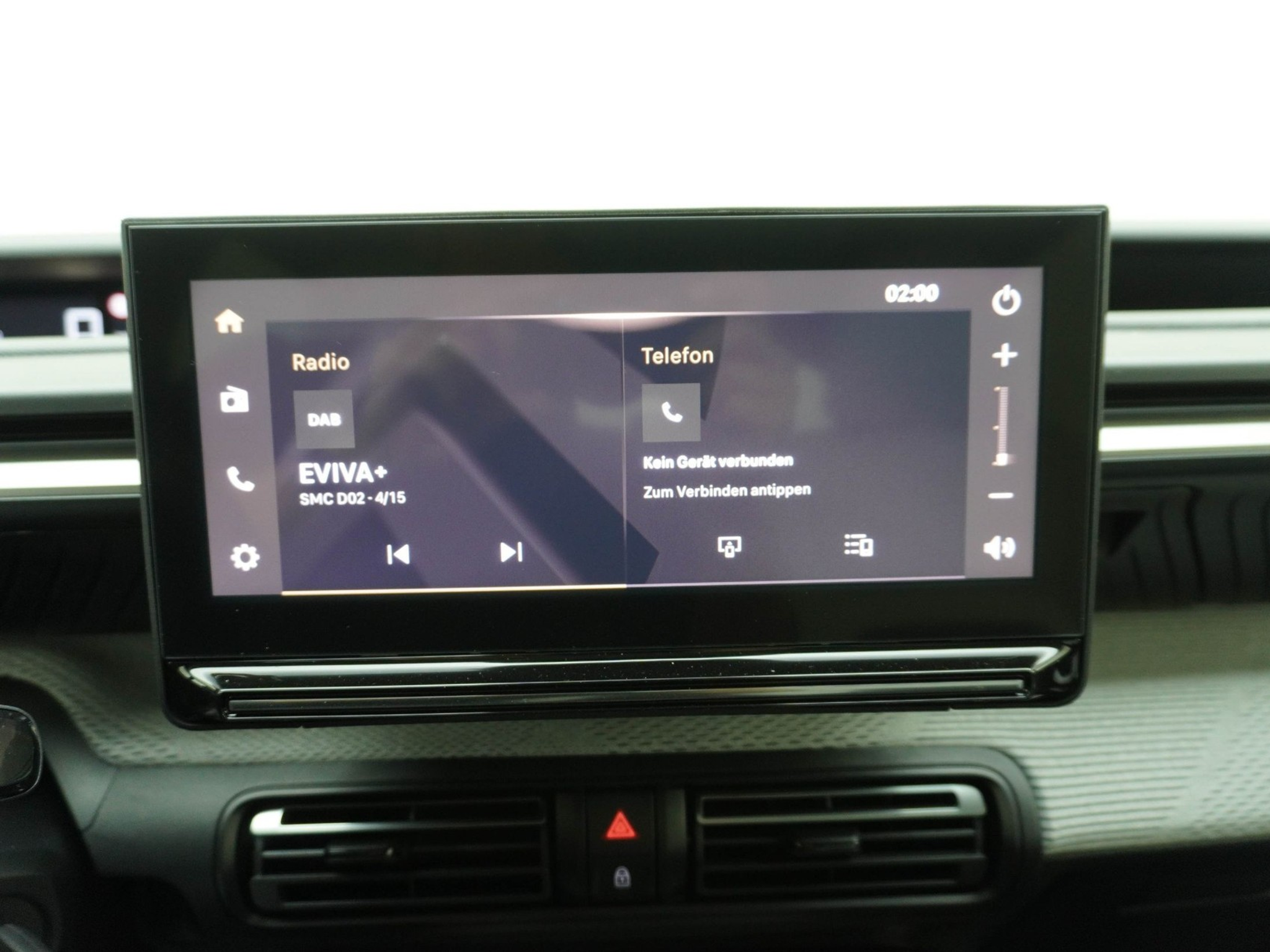 listing desktop thumbnail image 11