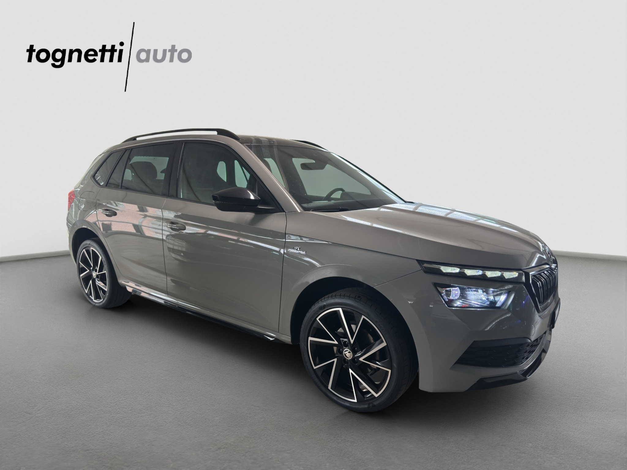 listing desktop thumbnail image 1