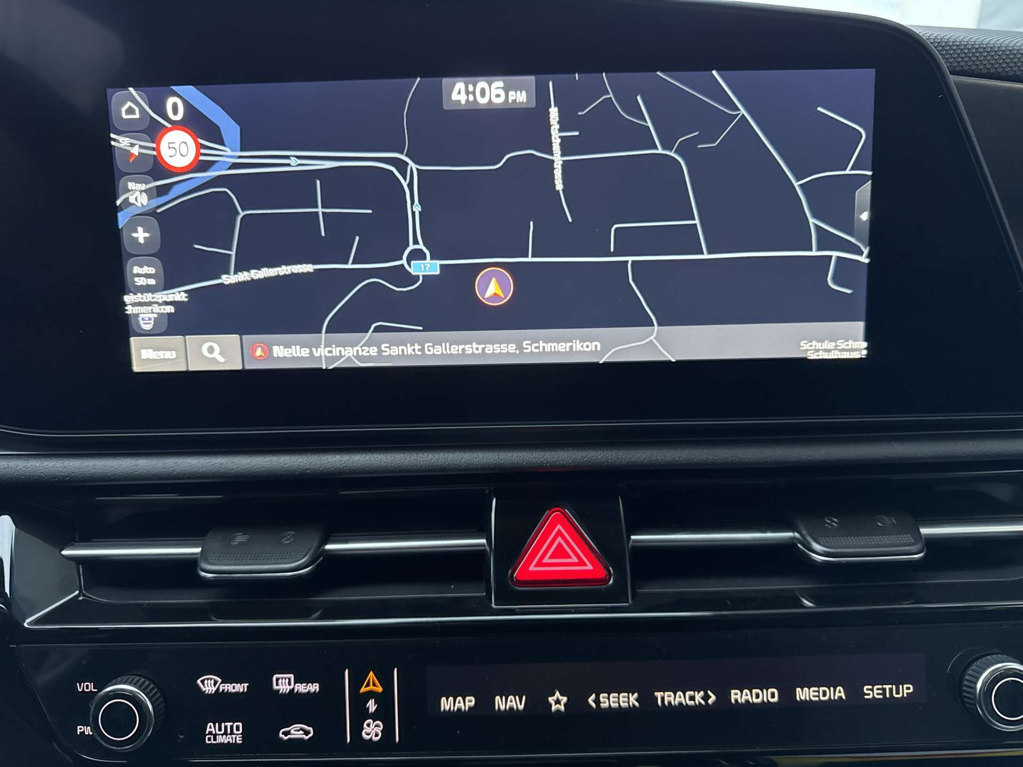 listing desktop thumbnail image 1