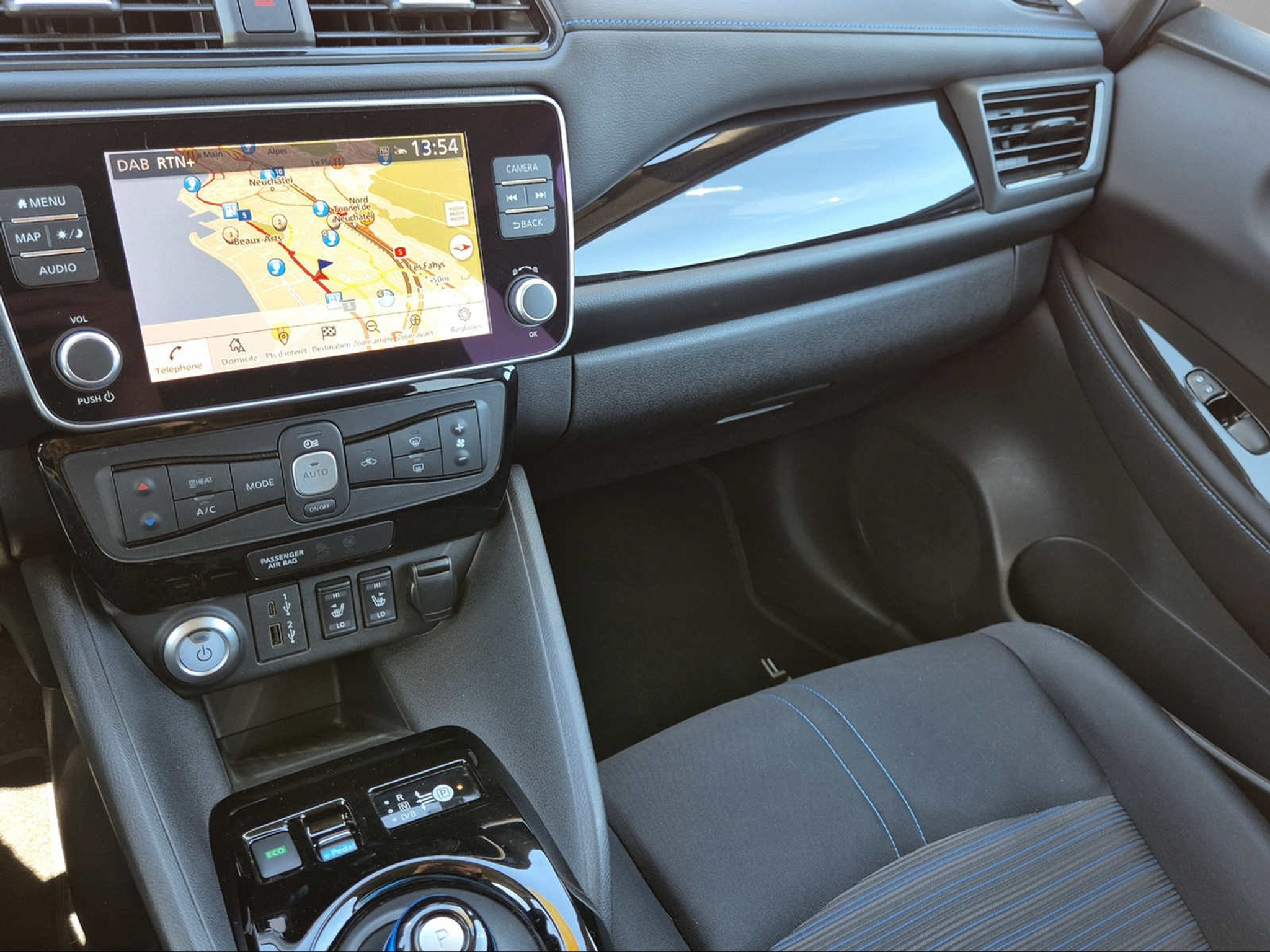 listing desktop thumbnail image 7