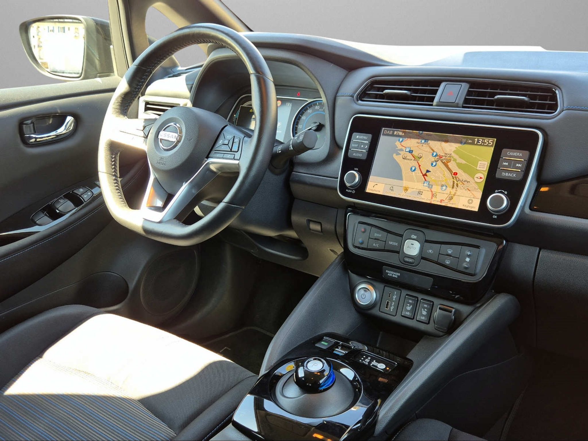 listing desktop thumbnail image 9