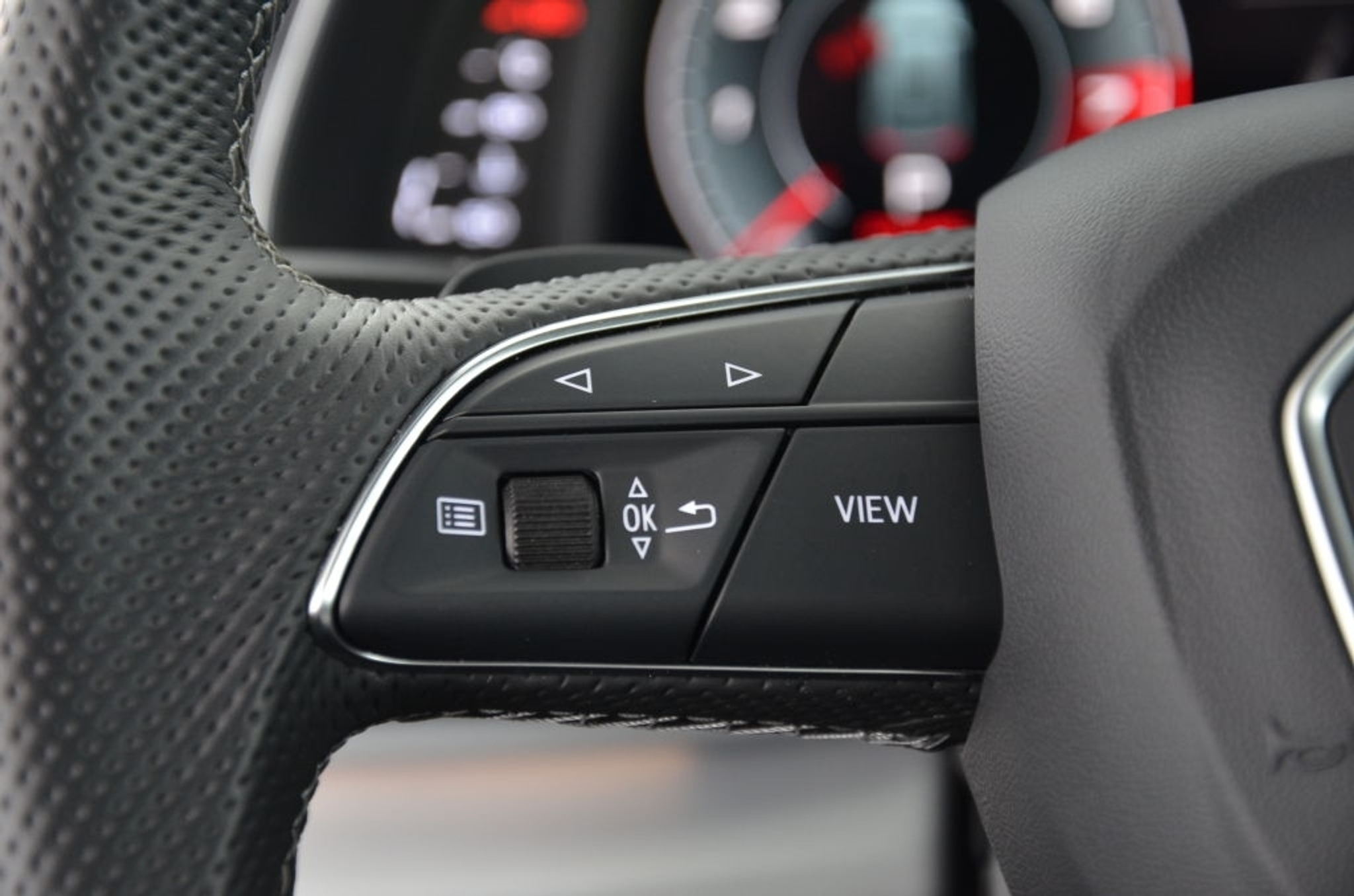 listing desktop thumbnail image 20