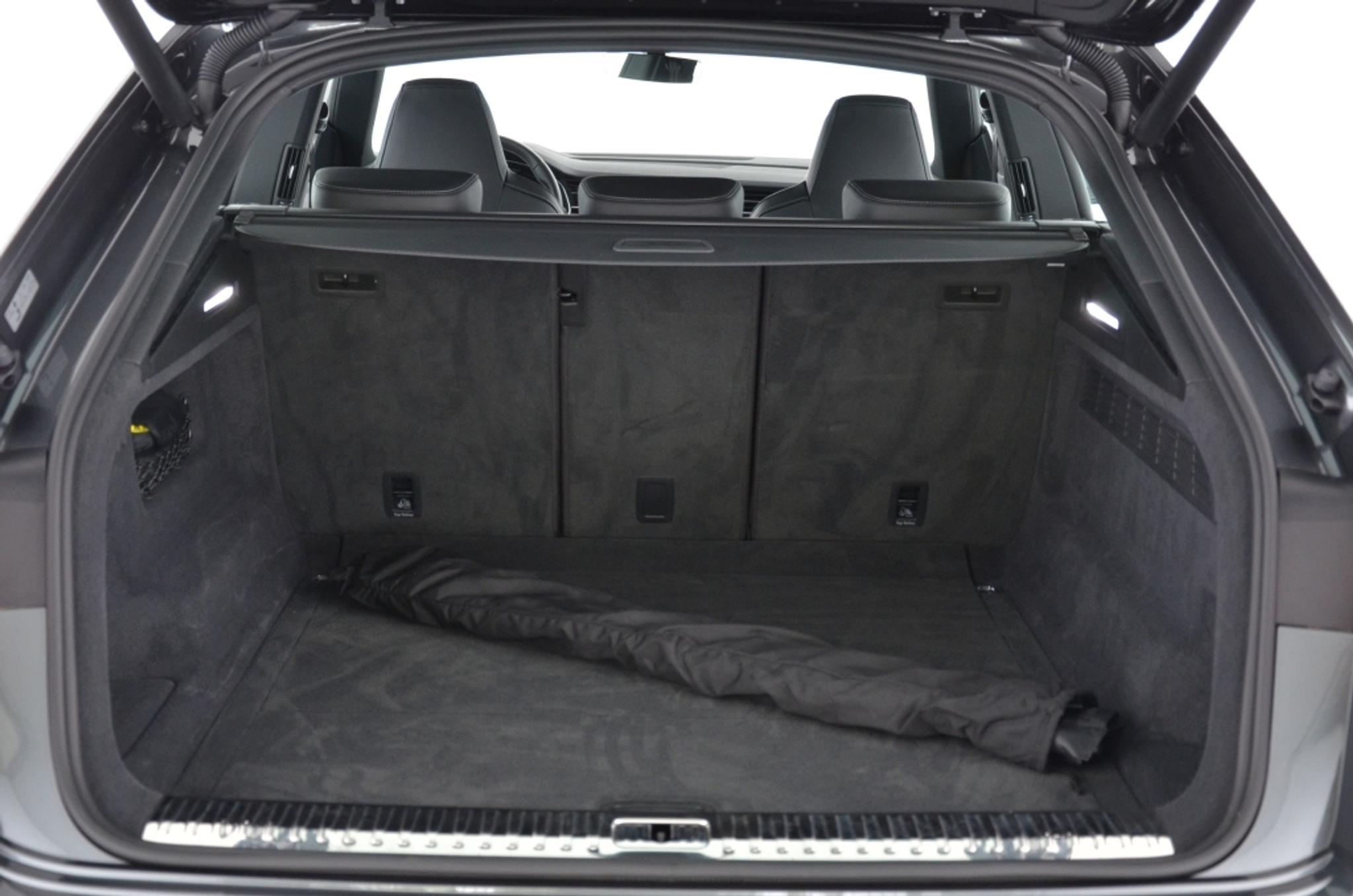 listing desktop thumbnail image 30