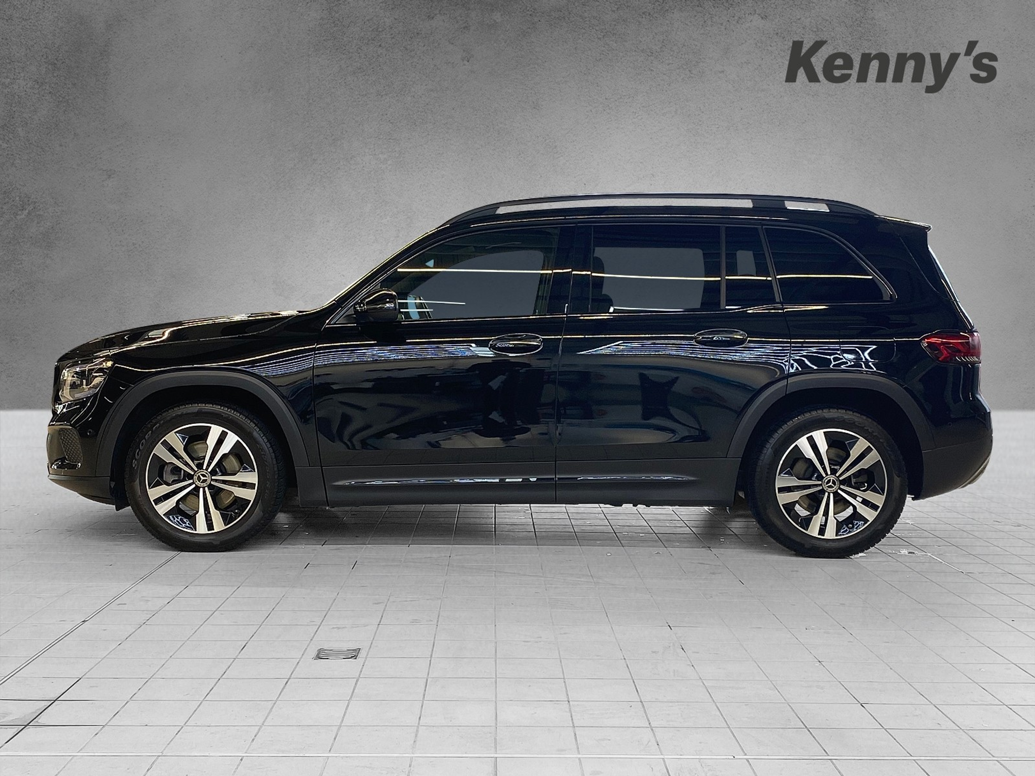 listing desktop thumbnail image 2