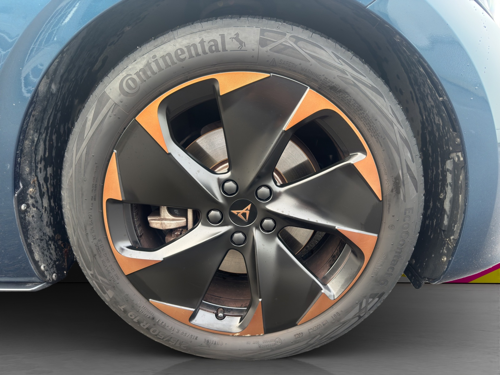 listing desktop thumbnail image 11