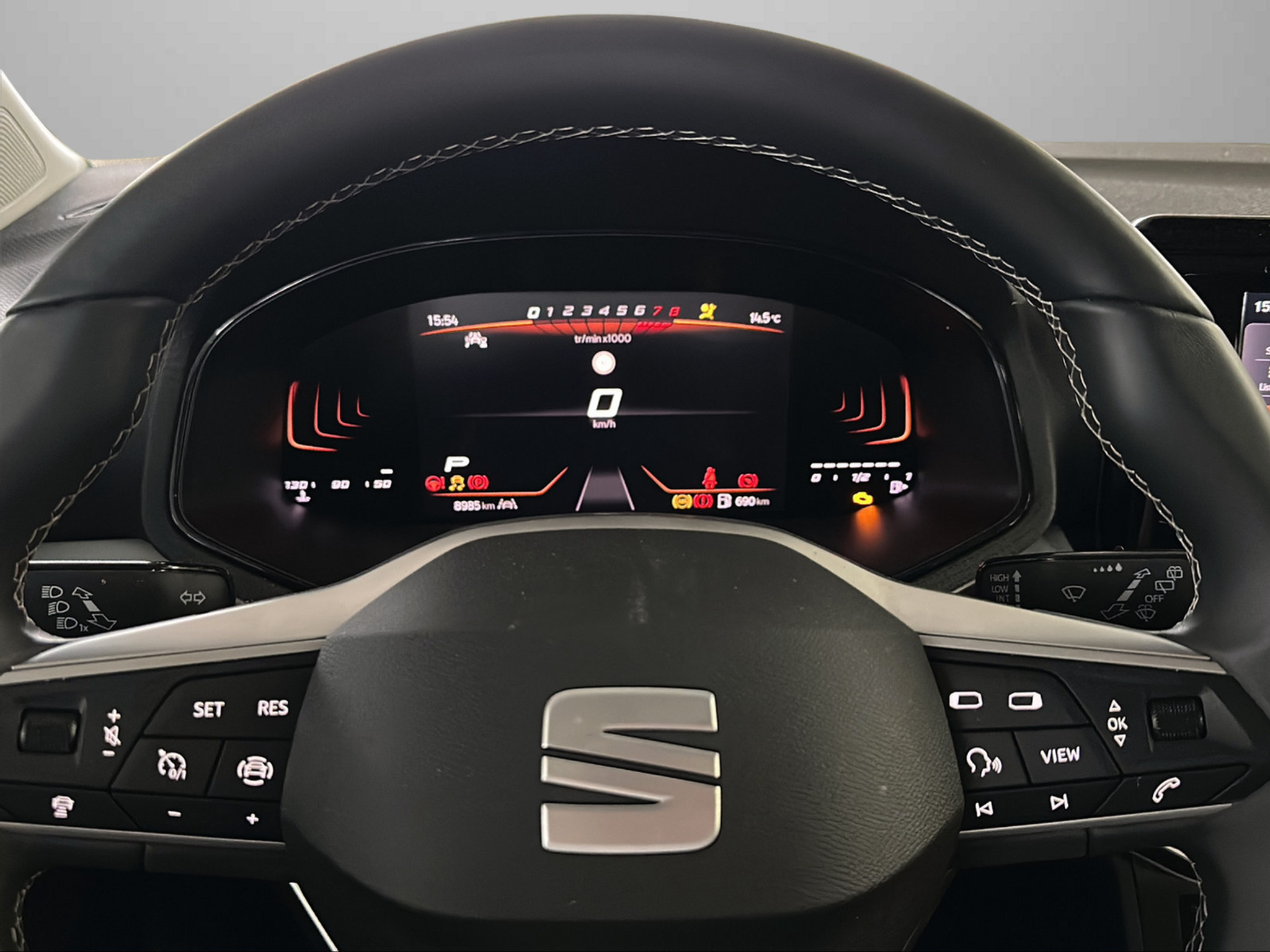 listing desktop thumbnail image 8