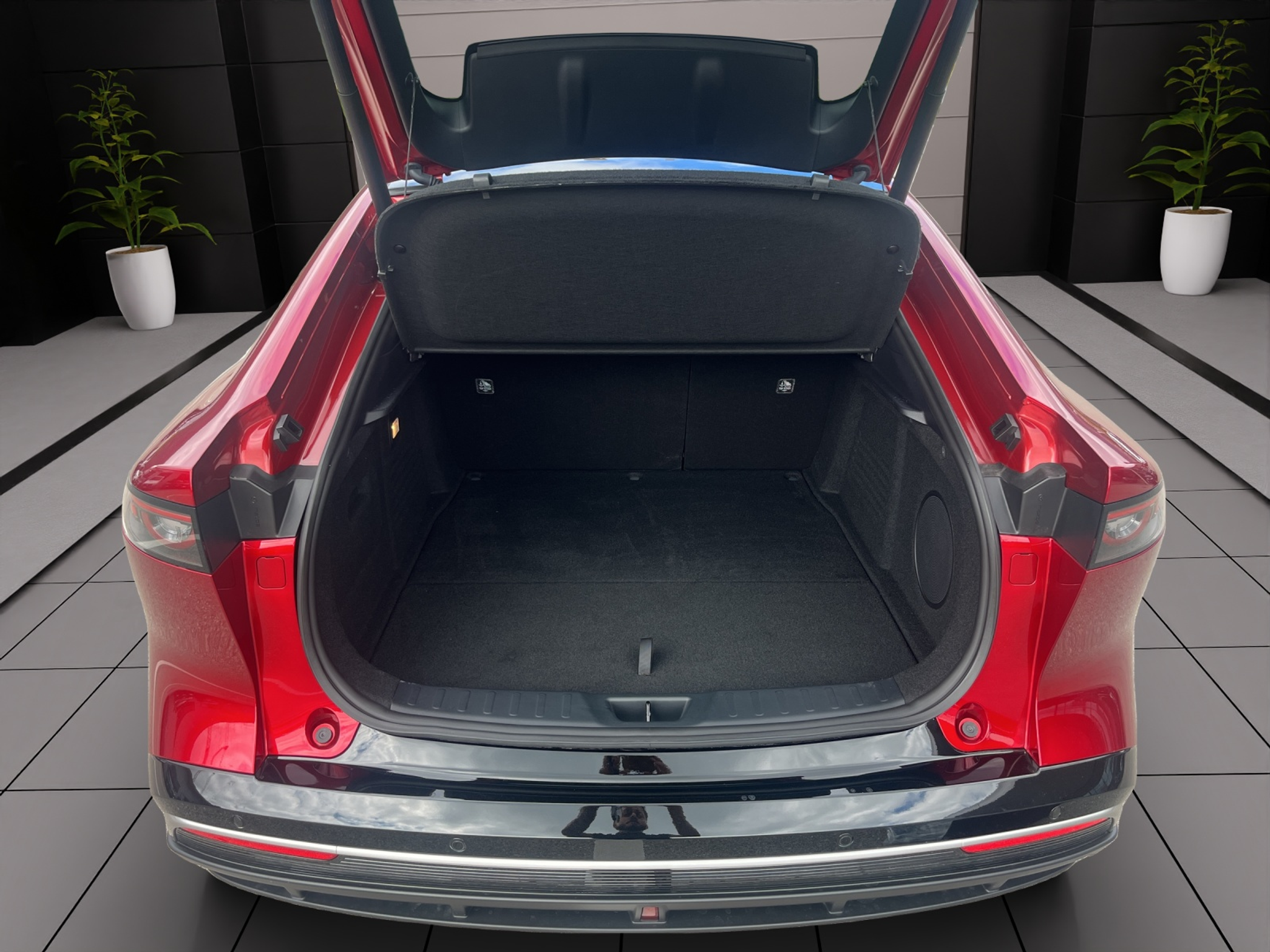 listing desktop thumbnail image 12