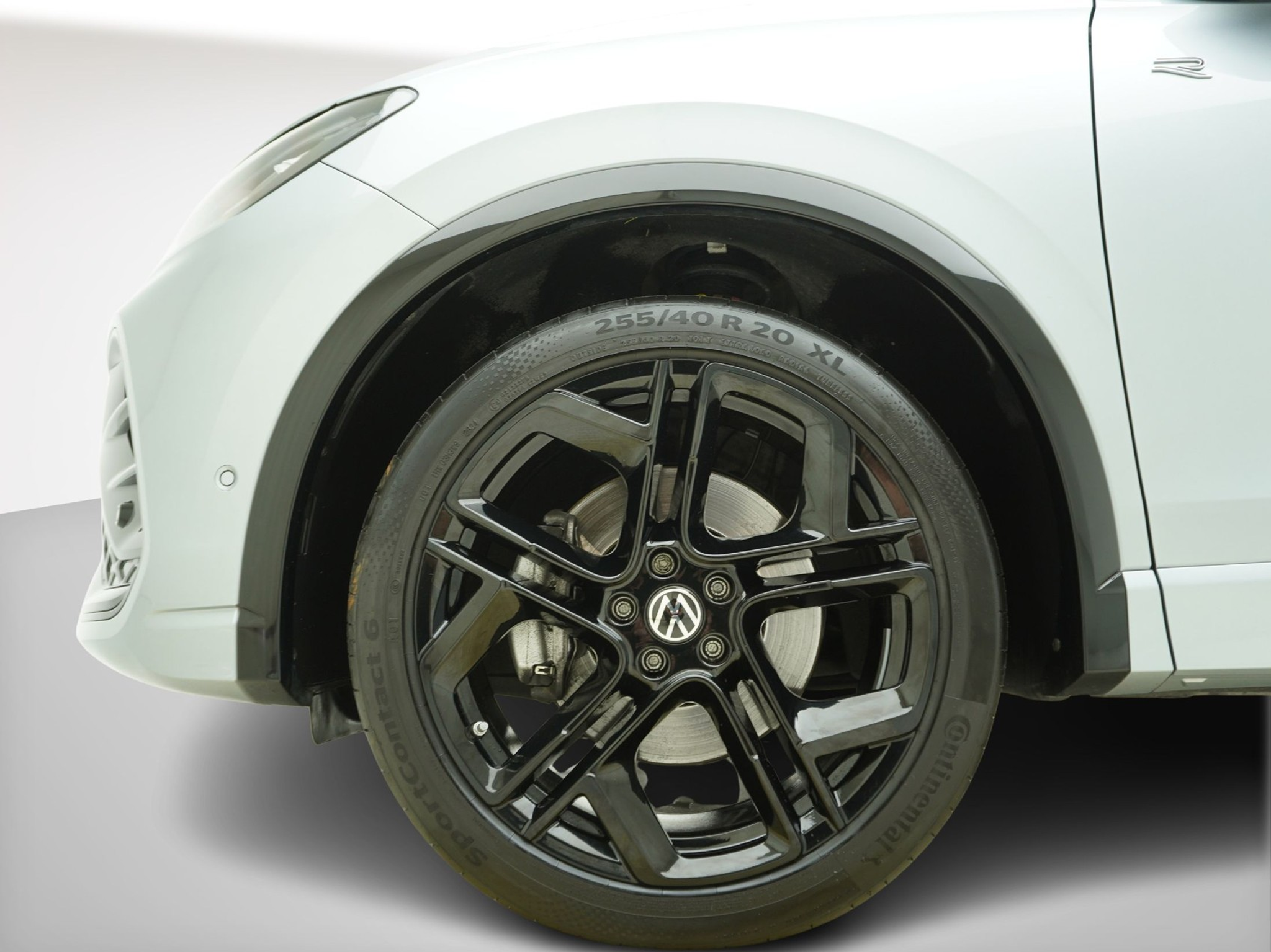 listing desktop thumbnail image 6