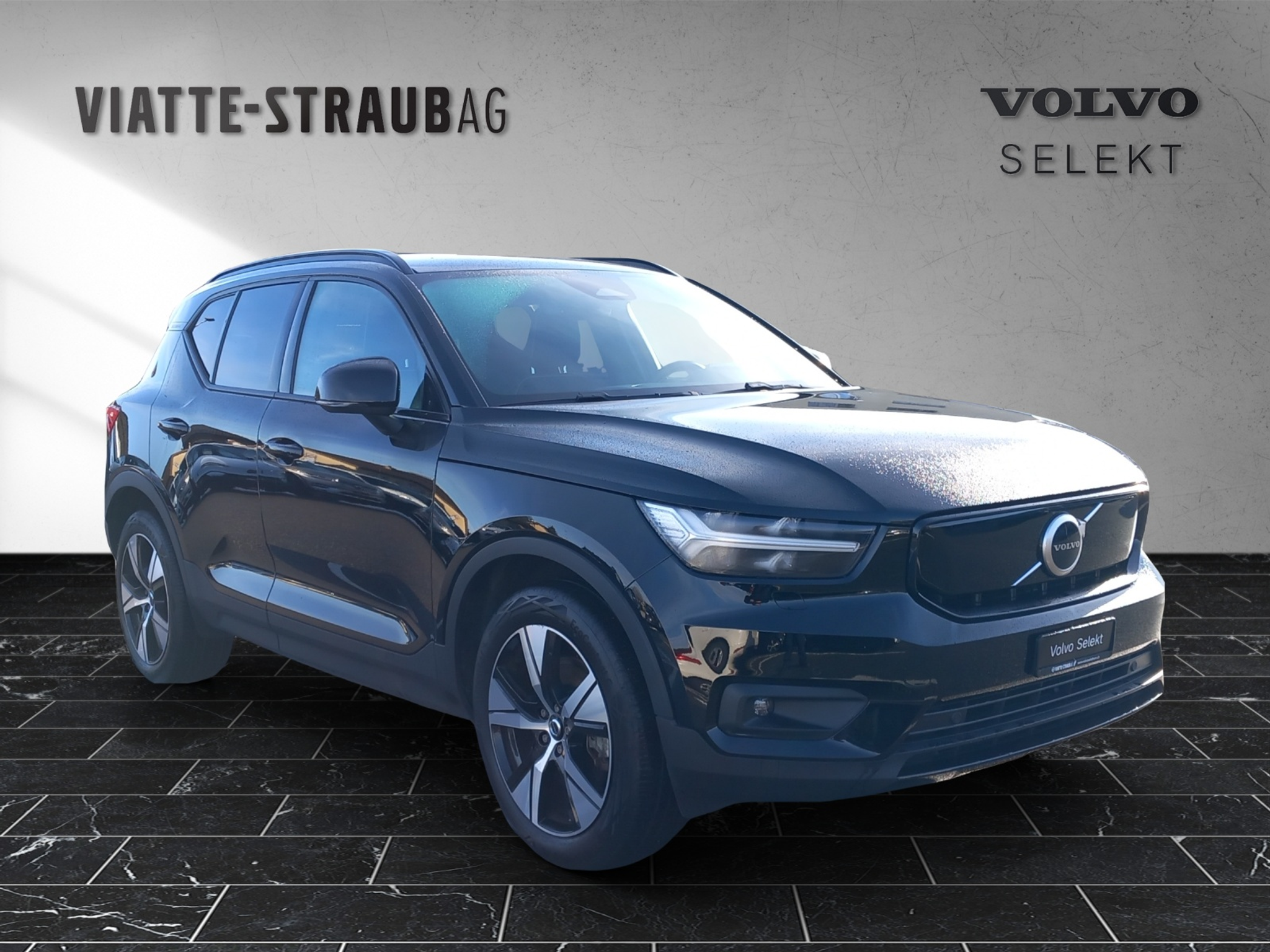 listing desktop thumbnail image 2