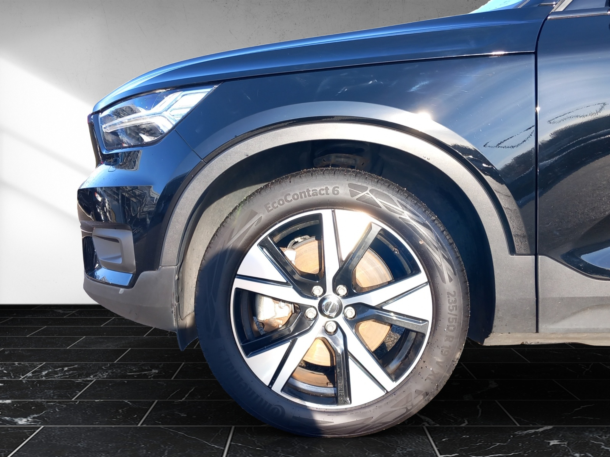 listing desktop thumbnail image 11