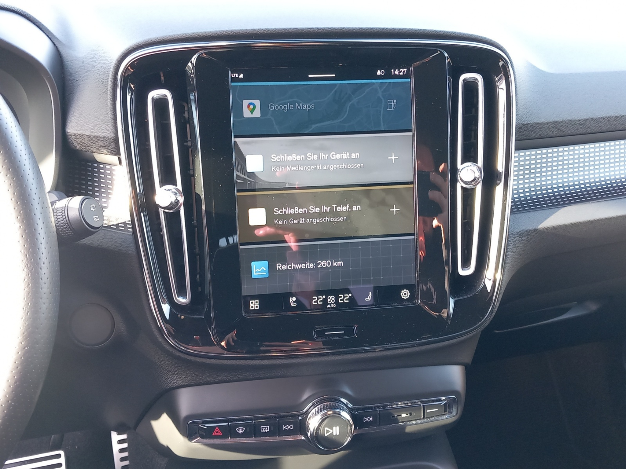 listing desktop thumbnail image 18