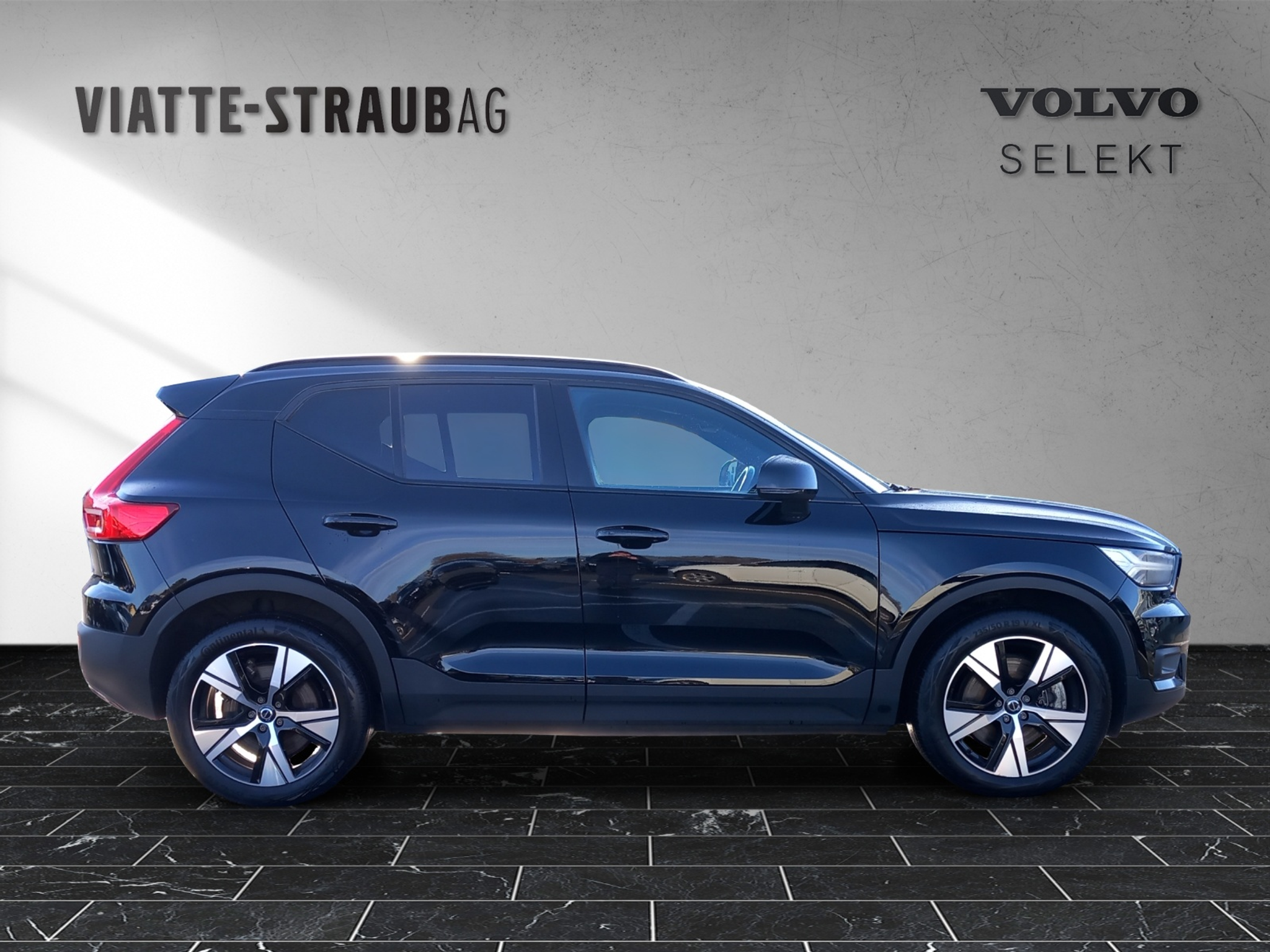 listing desktop thumbnail image 5