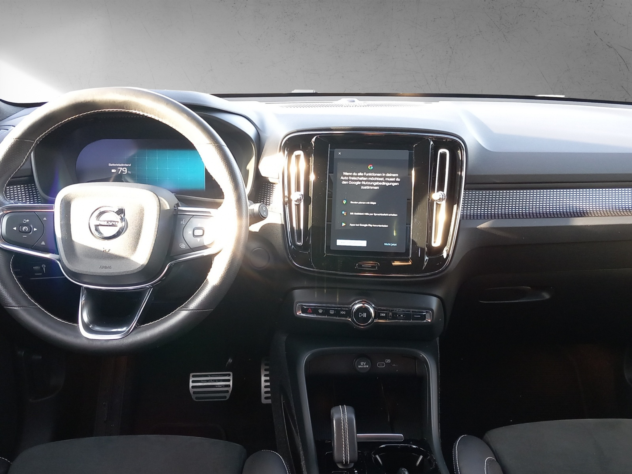 listing desktop thumbnail image 17