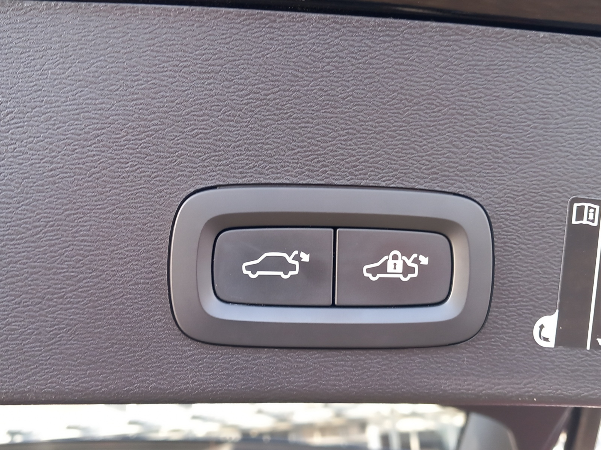 listing desktop thumbnail image 26