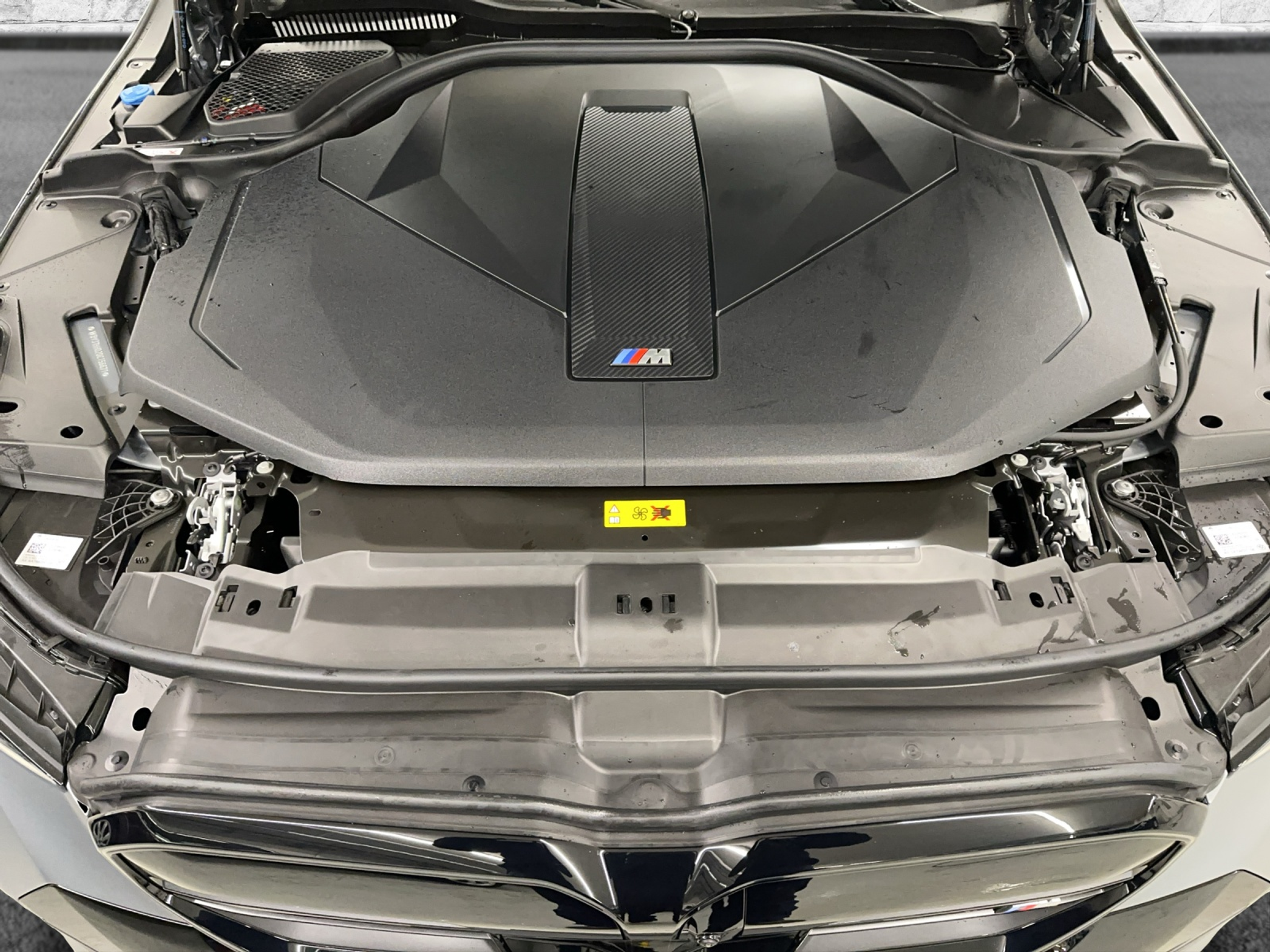 listing desktop thumbnail image 23