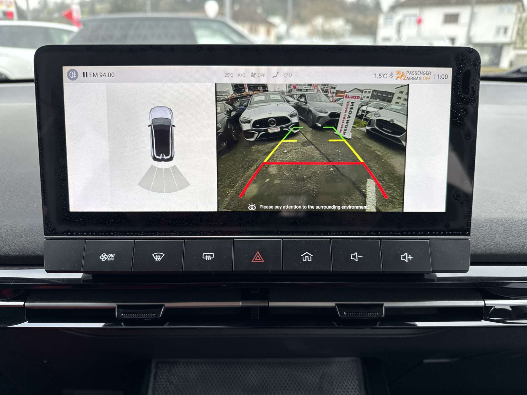 listing desktop thumbnail image 9