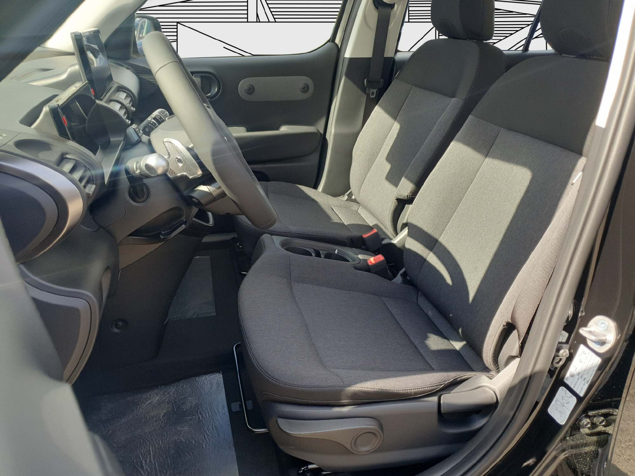 listing desktop thumbnail image 9