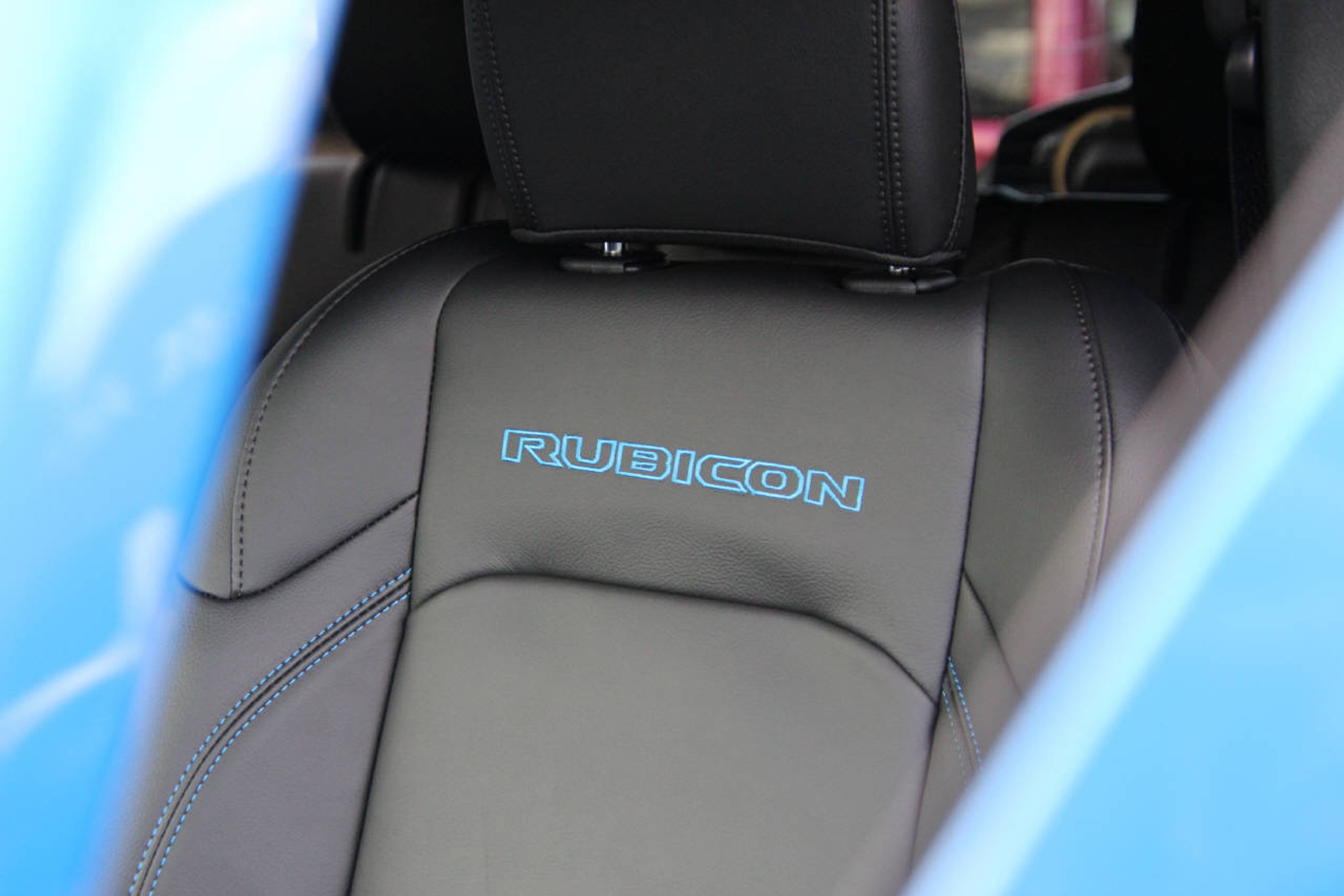 listing desktop thumbnail image 10