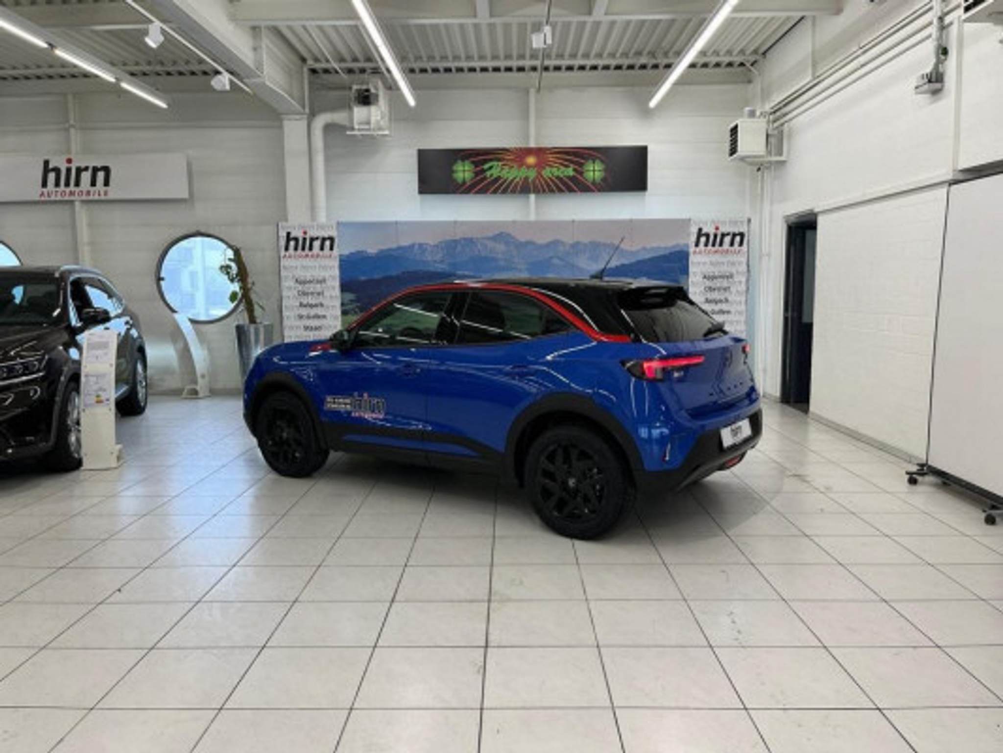 listing desktop thumbnail image 1