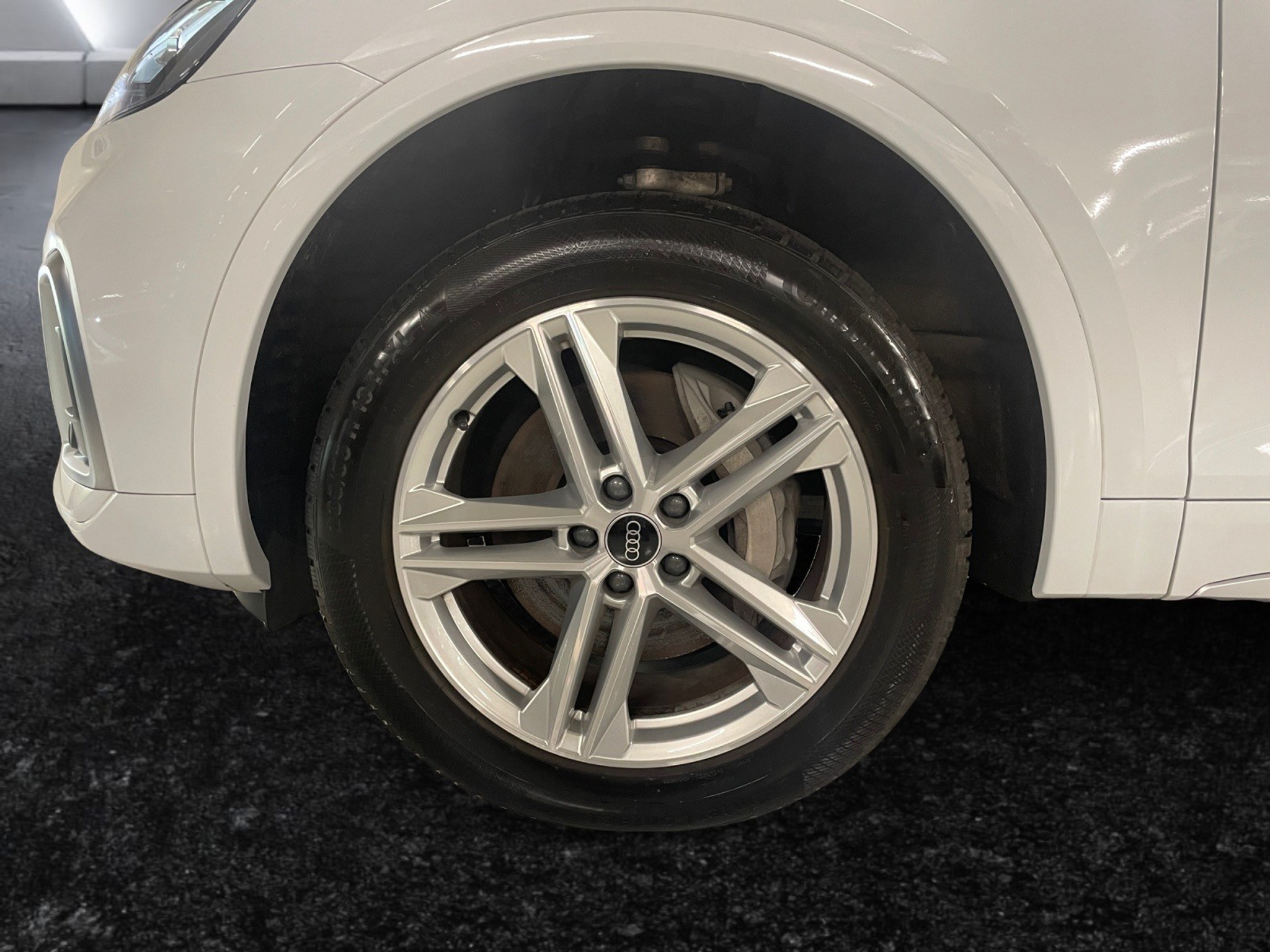 listing desktop thumbnail image 16