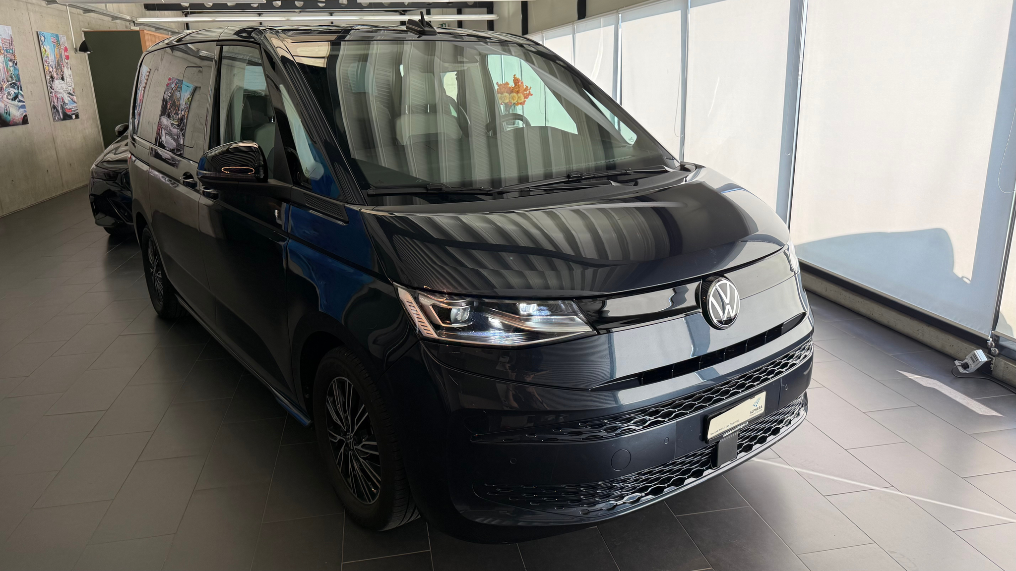 listing desktop thumbnail image 23