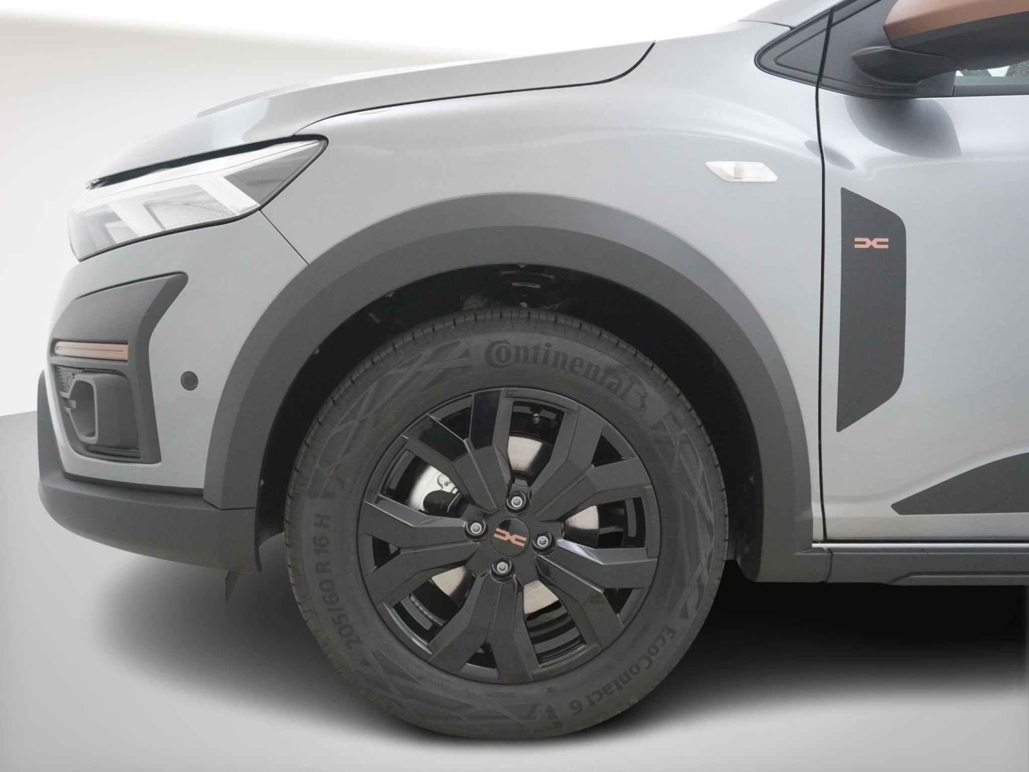 listing desktop thumbnail image 8