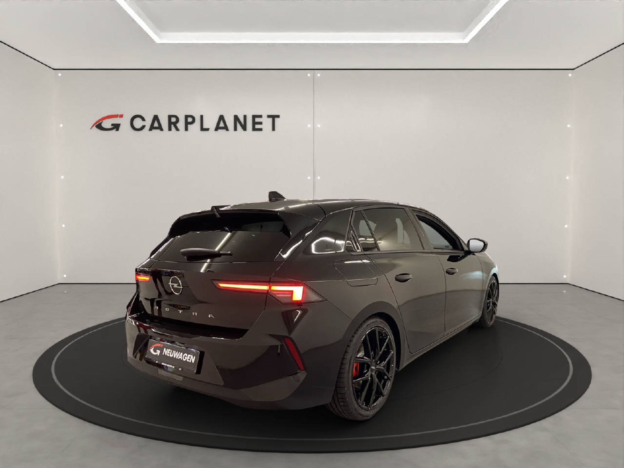 listing desktop thumbnail image 3