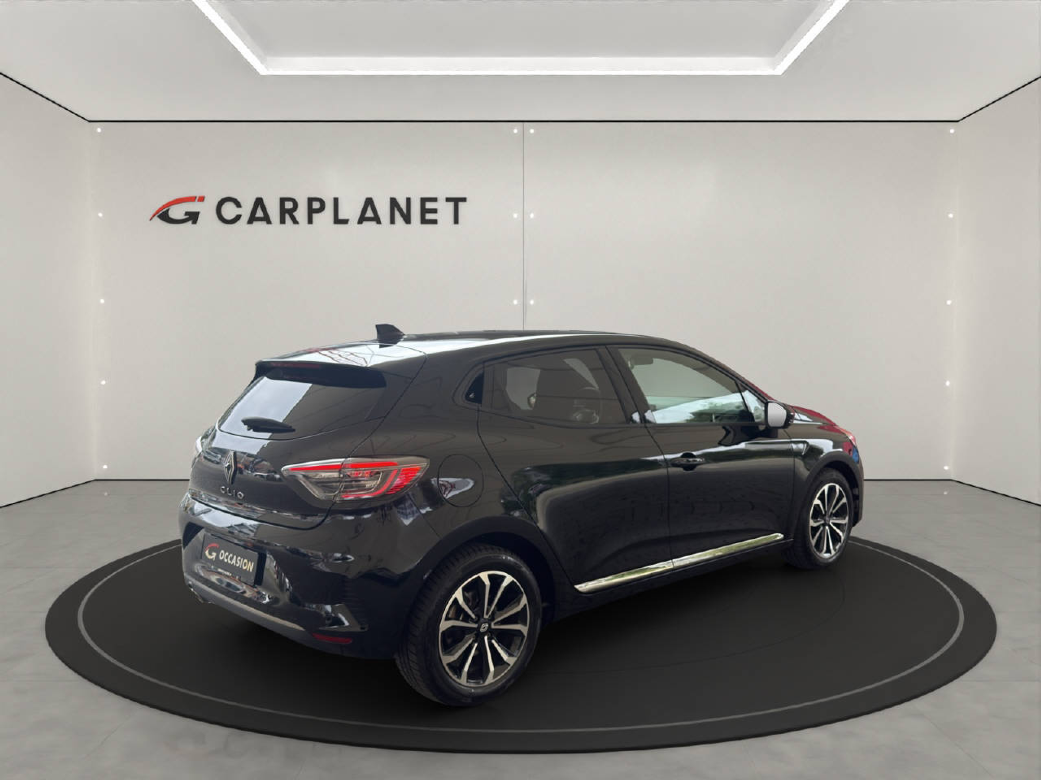 listing desktop thumbnail image 2