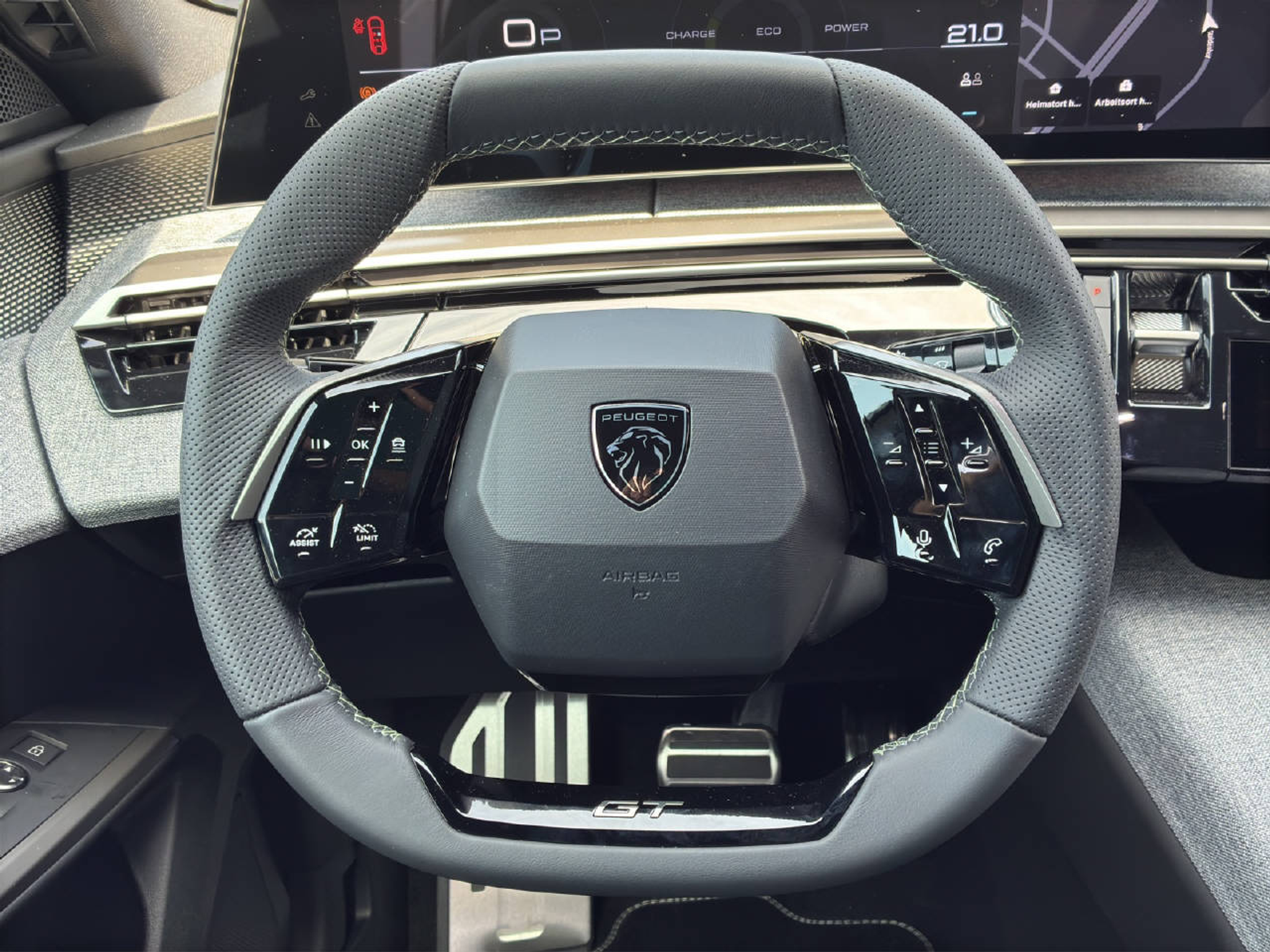 listing desktop thumbnail image 5