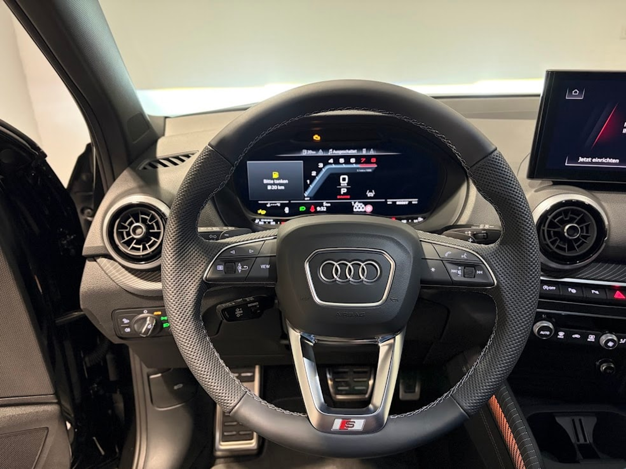 listing desktop thumbnail image 5