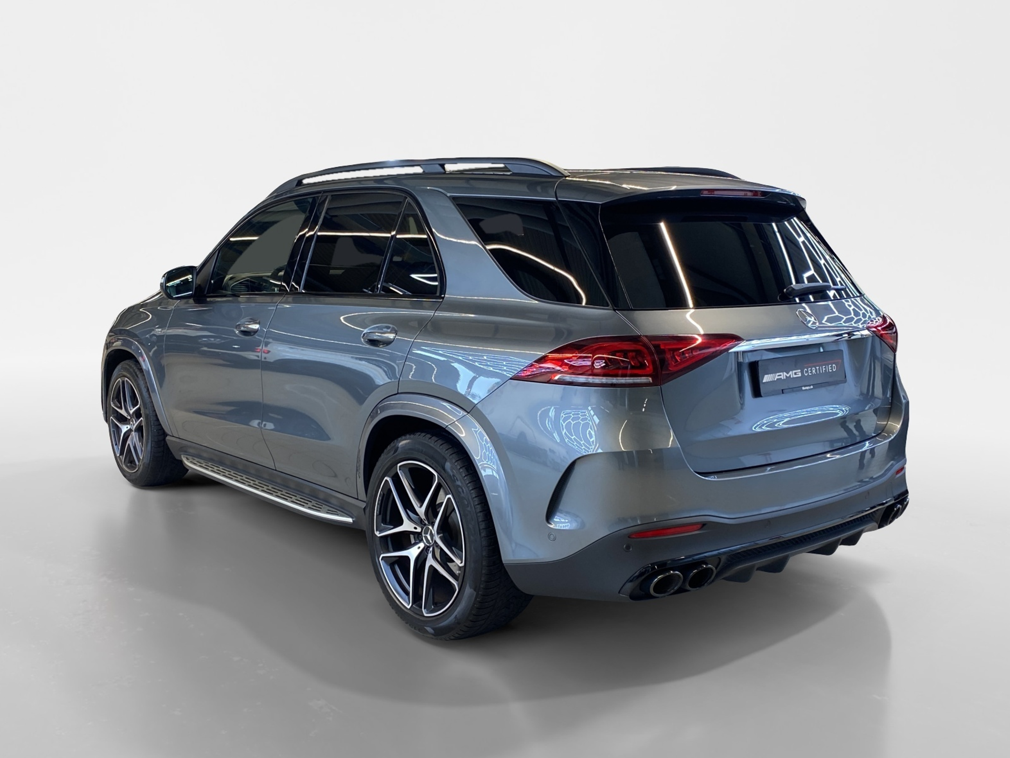 listing desktop thumbnail image 3