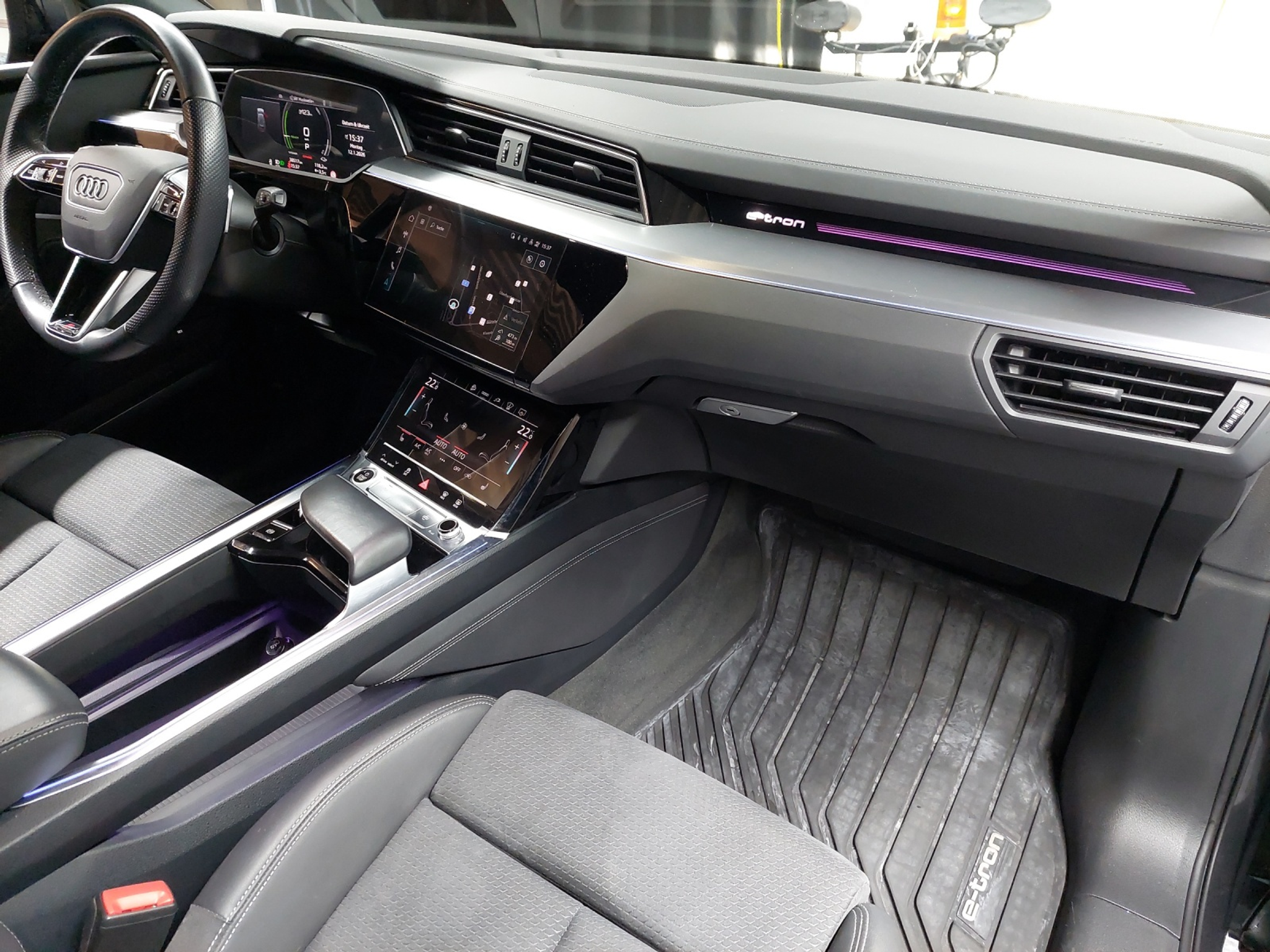 listing desktop thumbnail image 9