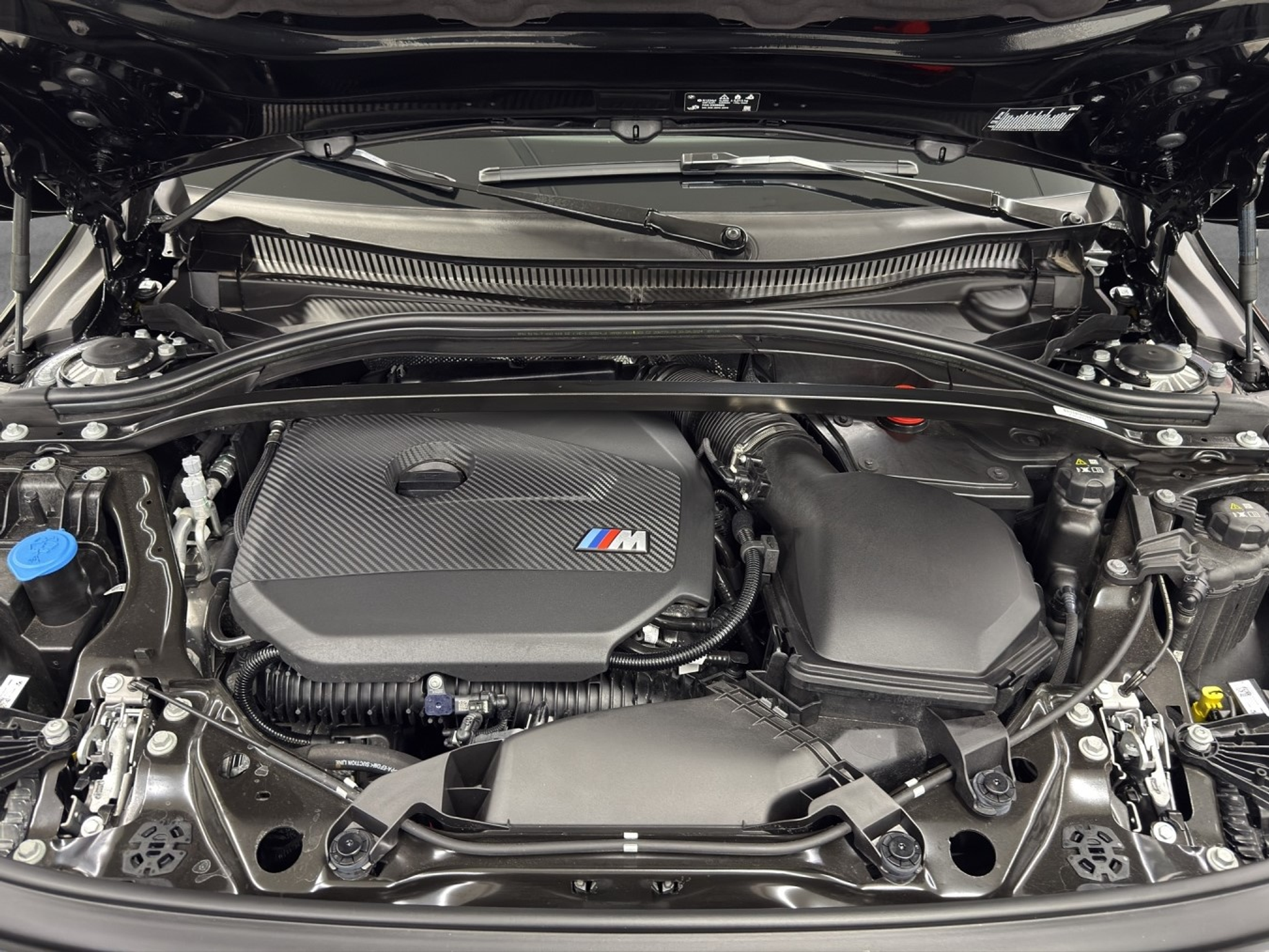 listing desktop thumbnail image 23