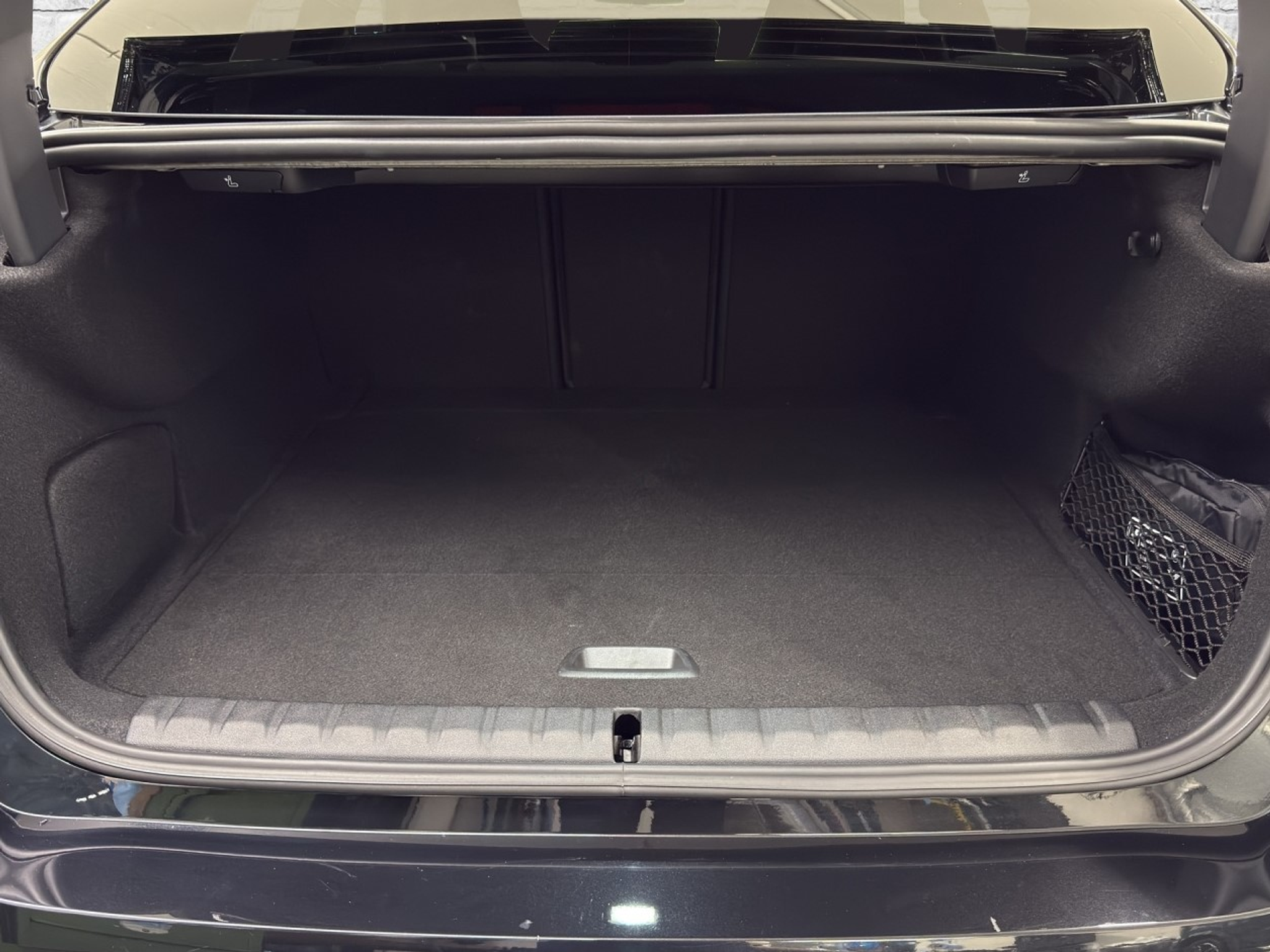 listing desktop thumbnail image 22