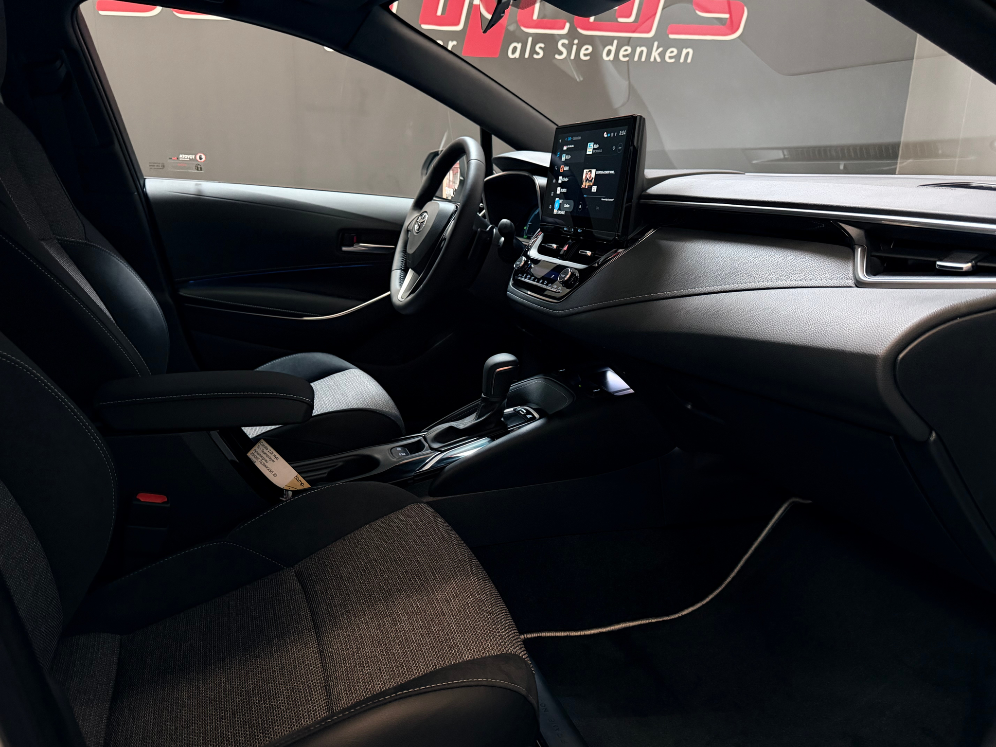 listing desktop thumbnail image 21